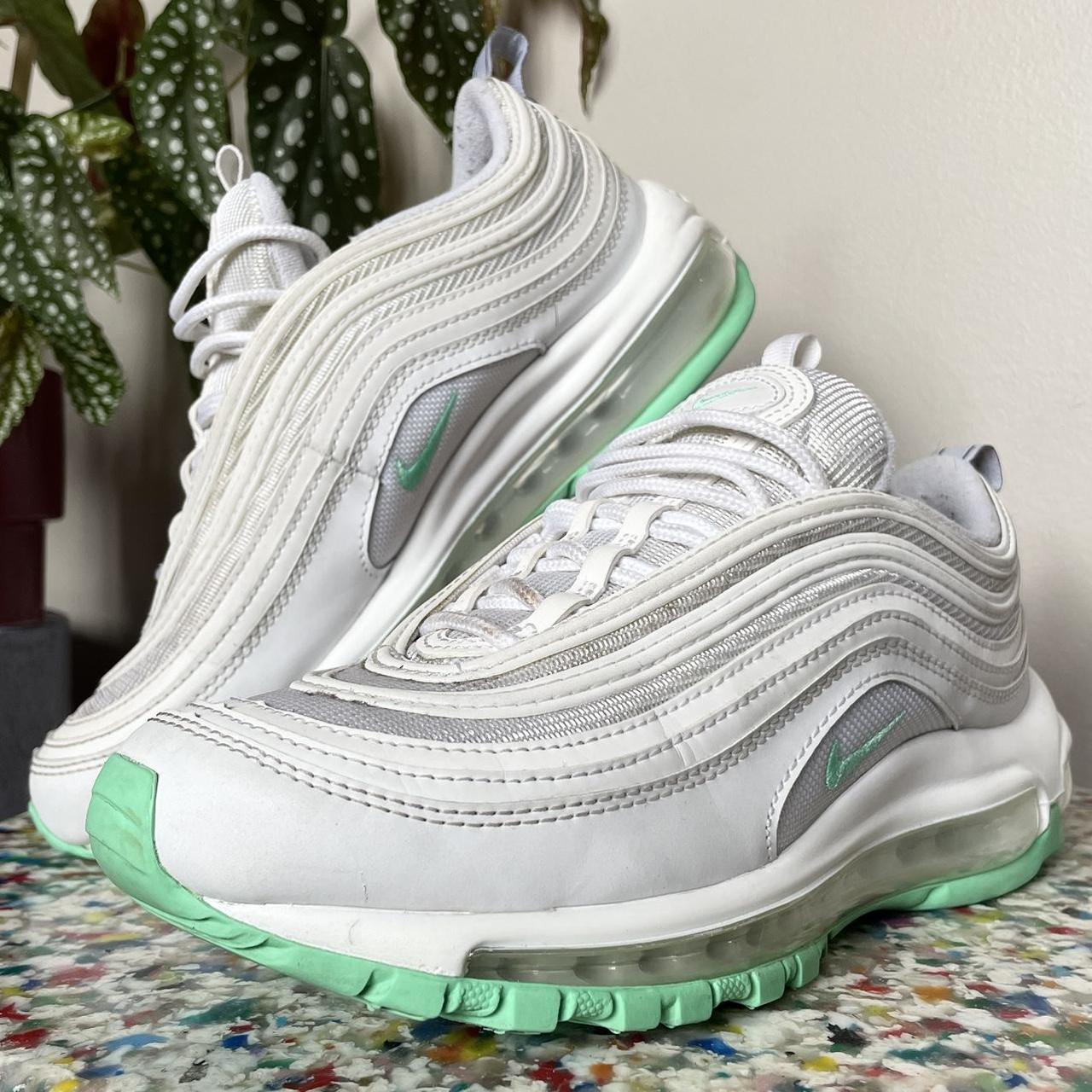 Mint green air outlet max 97