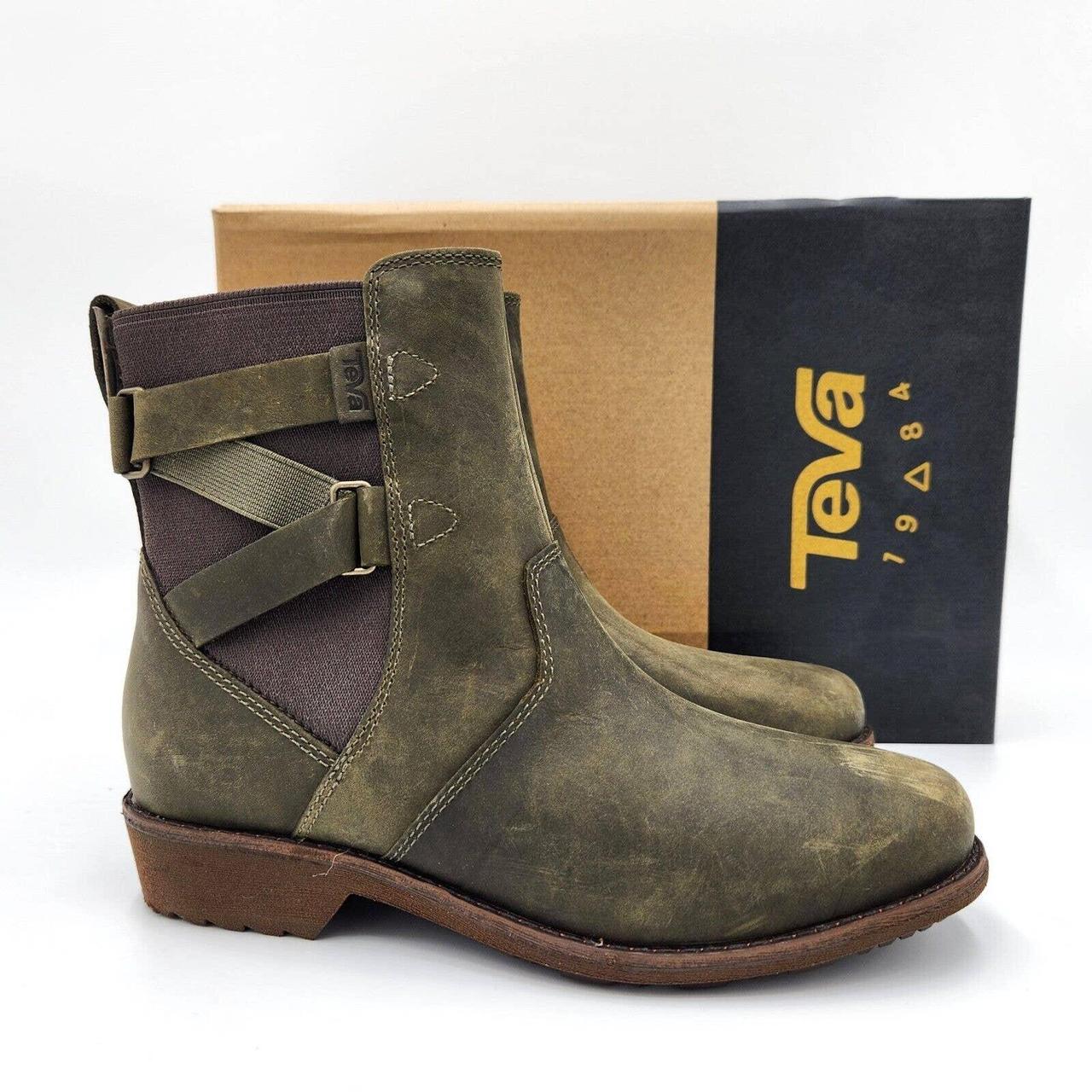 Teva boots hot sale waterproof