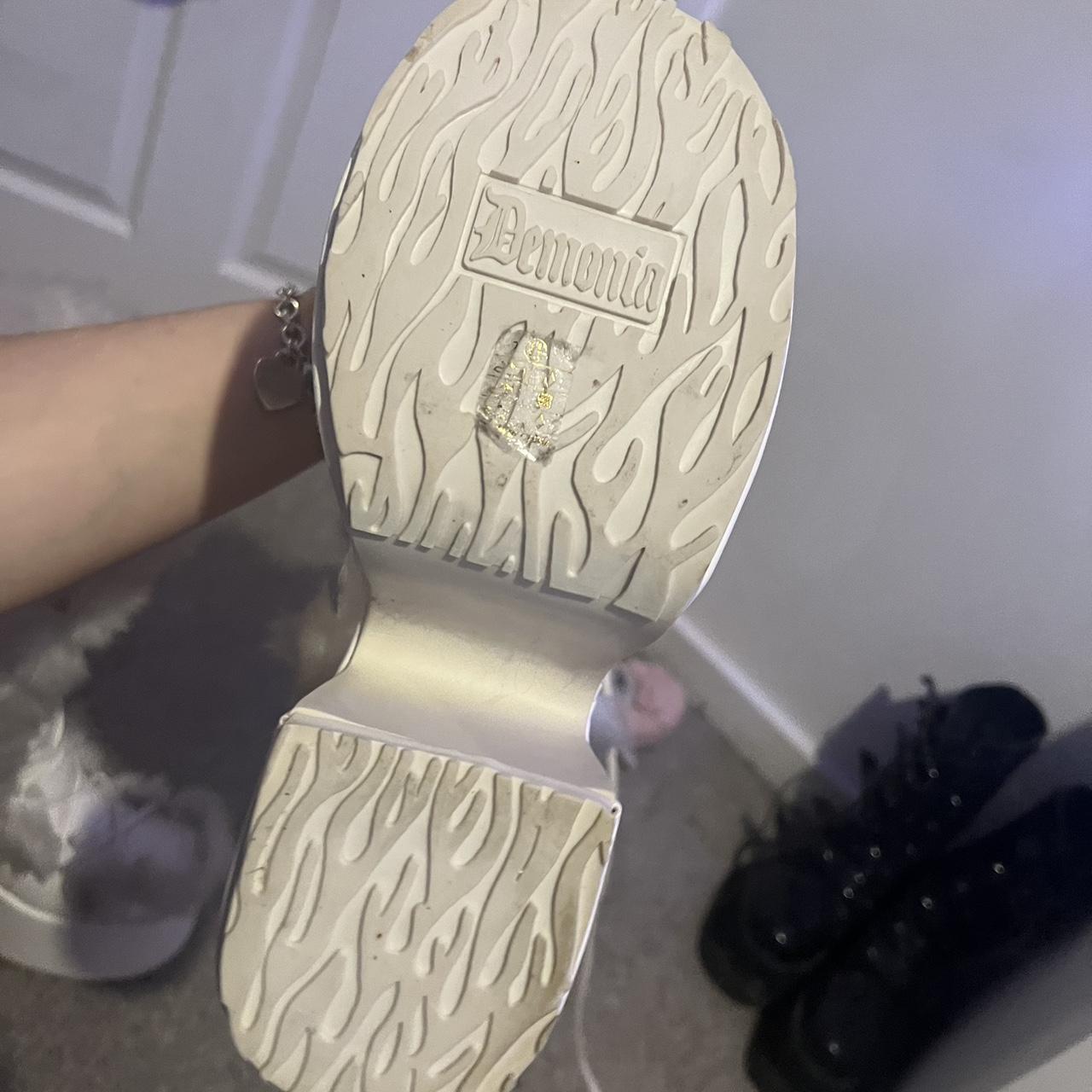 demonia camel 311 beige