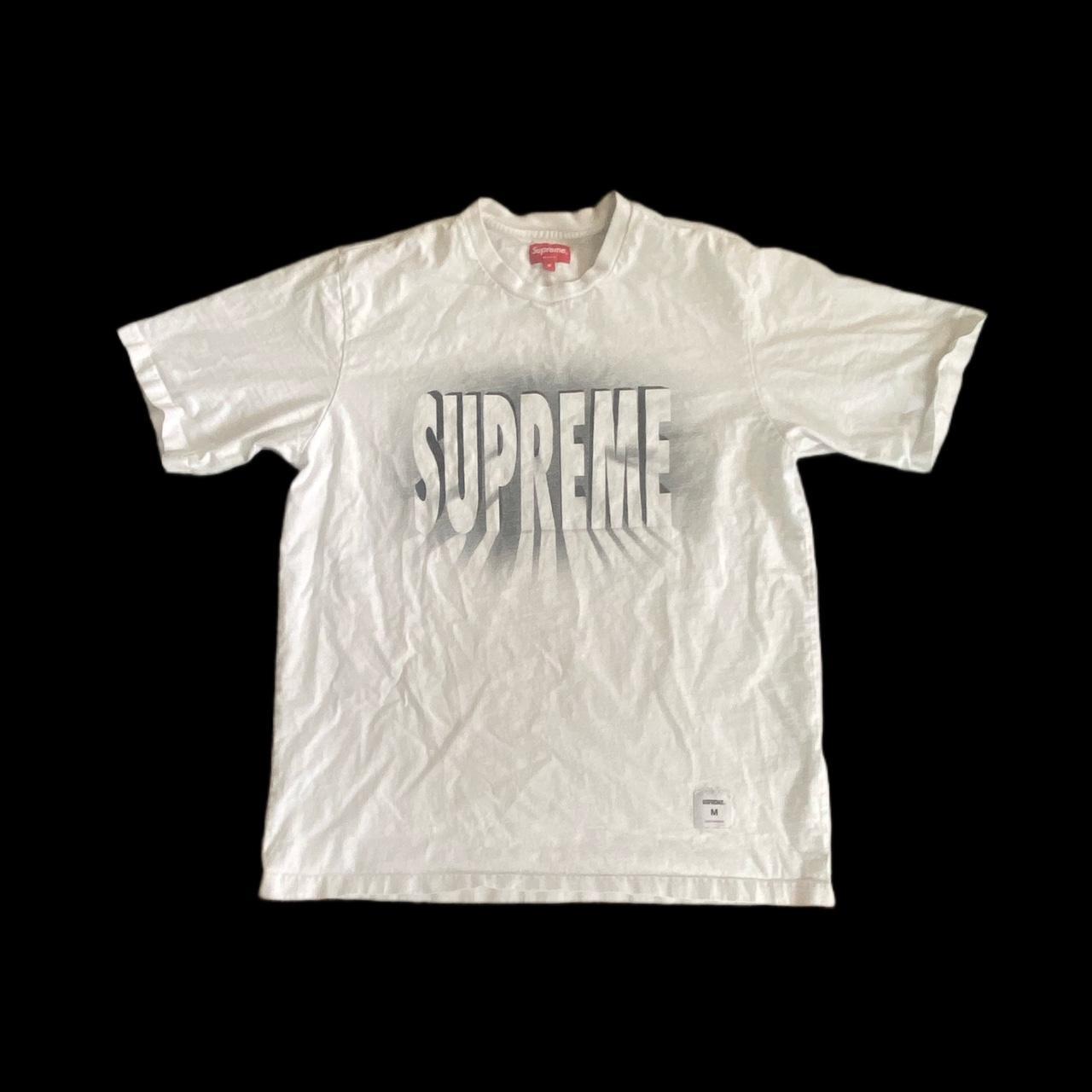 Supreme light shop ss top