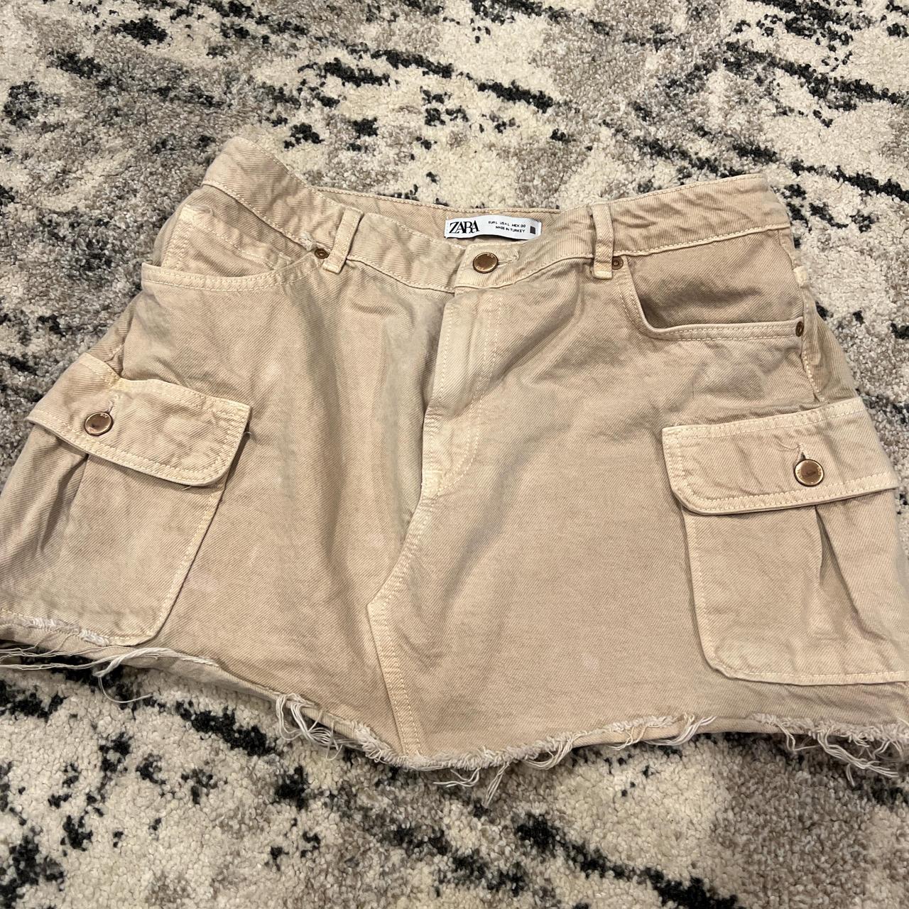 Tan denim skirt - Depop