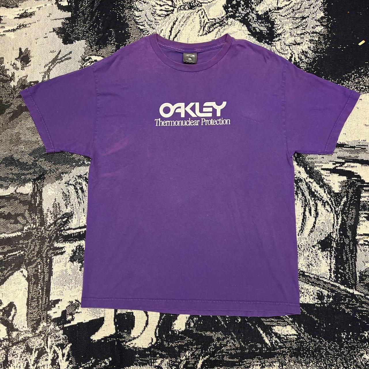 Oakley thermonuclear outlet protection t shirt