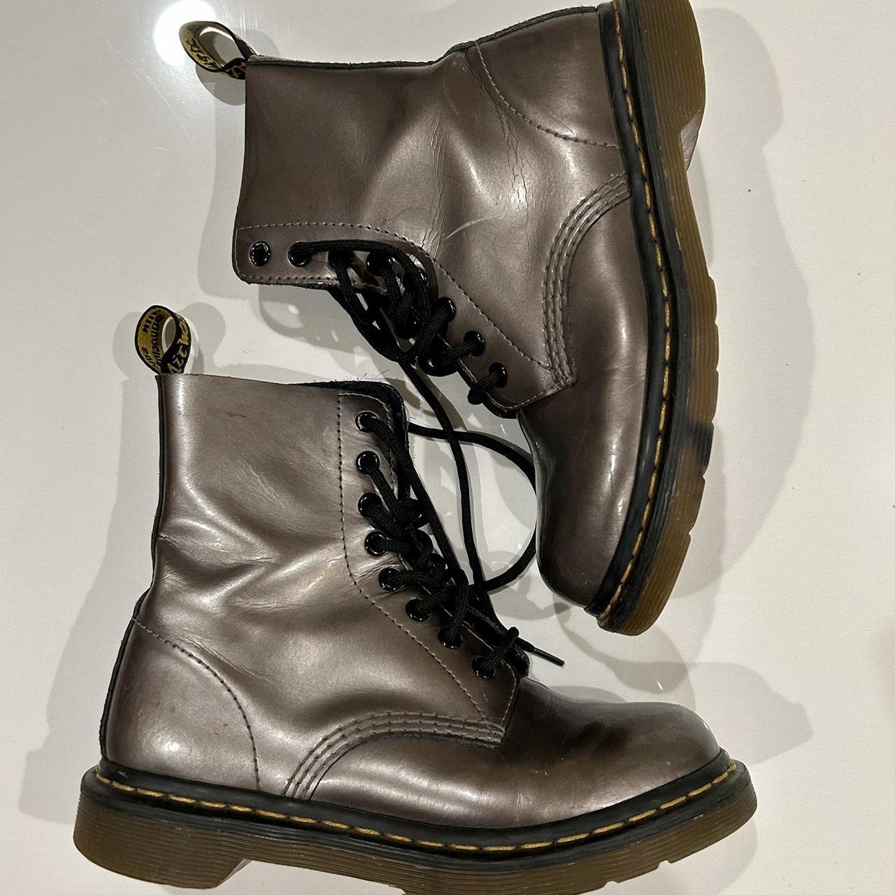 Pewter doc outlet martens