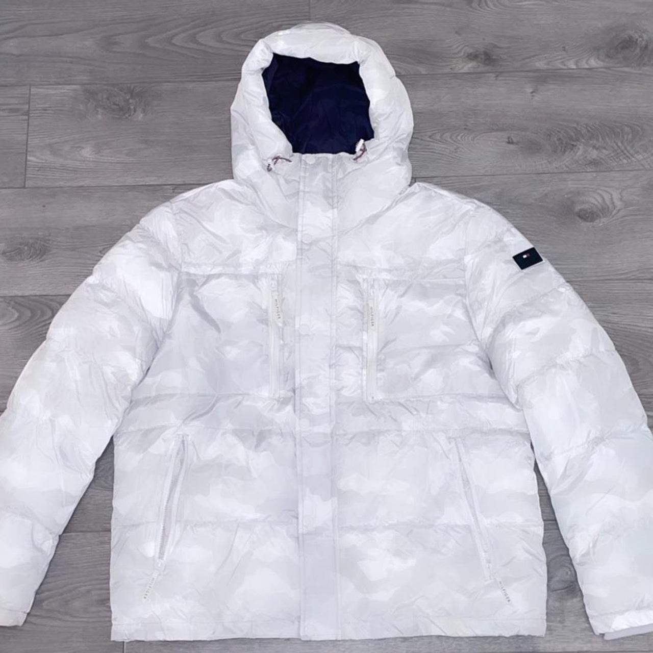 Tommy Hilfiger Camo Puffer Size XL Tommy Depop