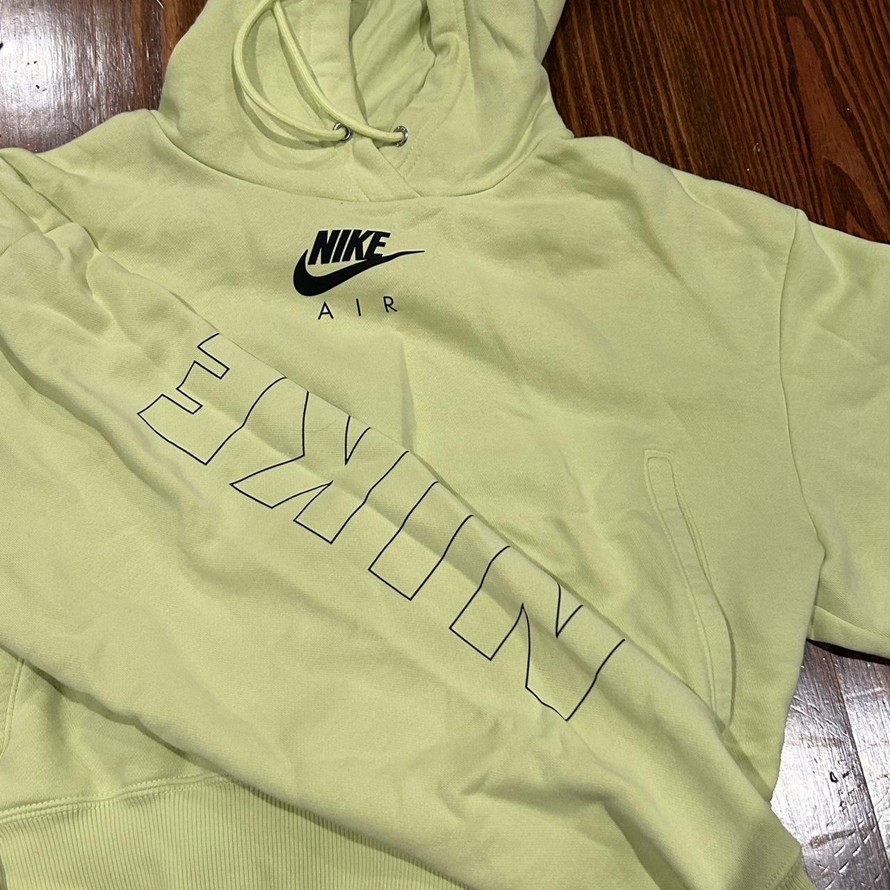 Women’s cropped Nike hoodie. #nike #hoodie #green - Depop