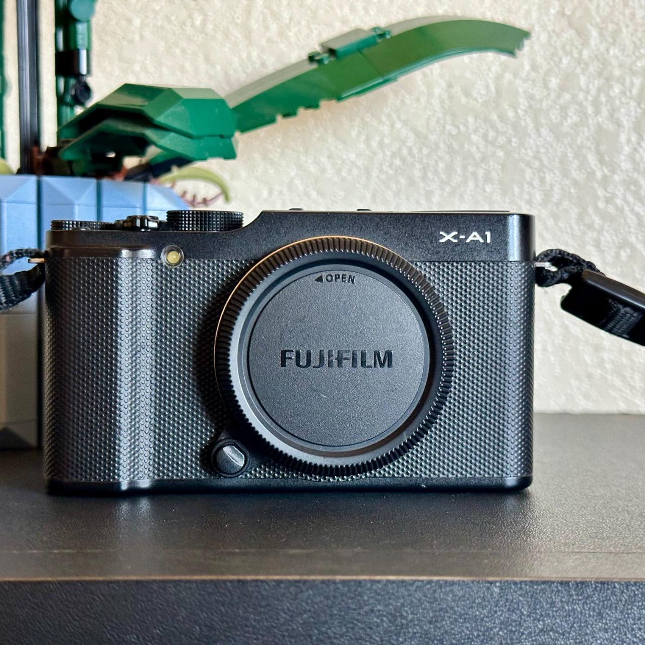 FUJIFILM XA1 Mirrorless Digital Camera this... Depop
