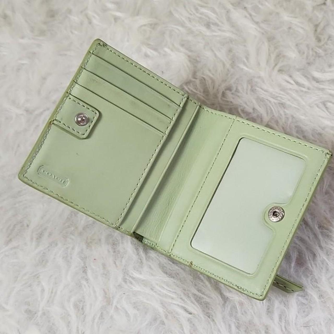 Coach Women's Green Wallet-purses (3)