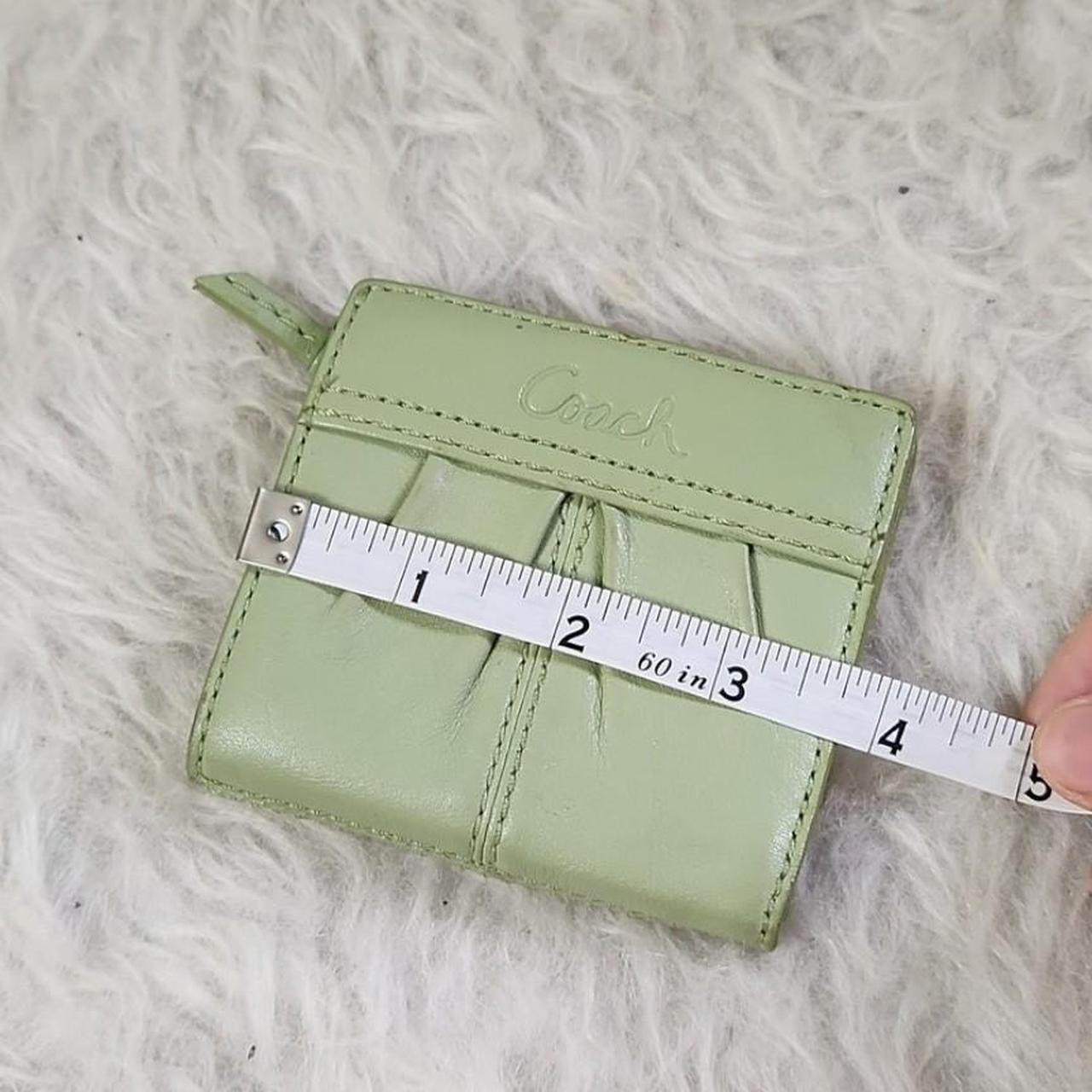 Coach Women's Green Wallet-purses (7)
