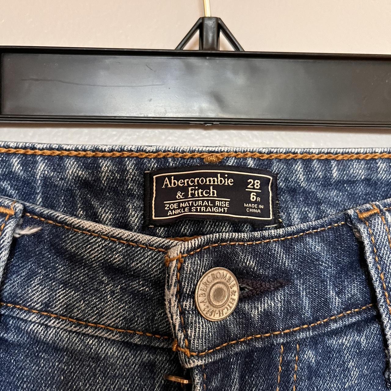 28” high waisted straight leg jeans from Abercrombie... - Depop