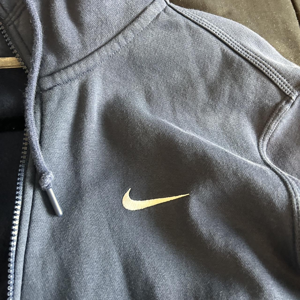 mens navy blue nike sweatshirt