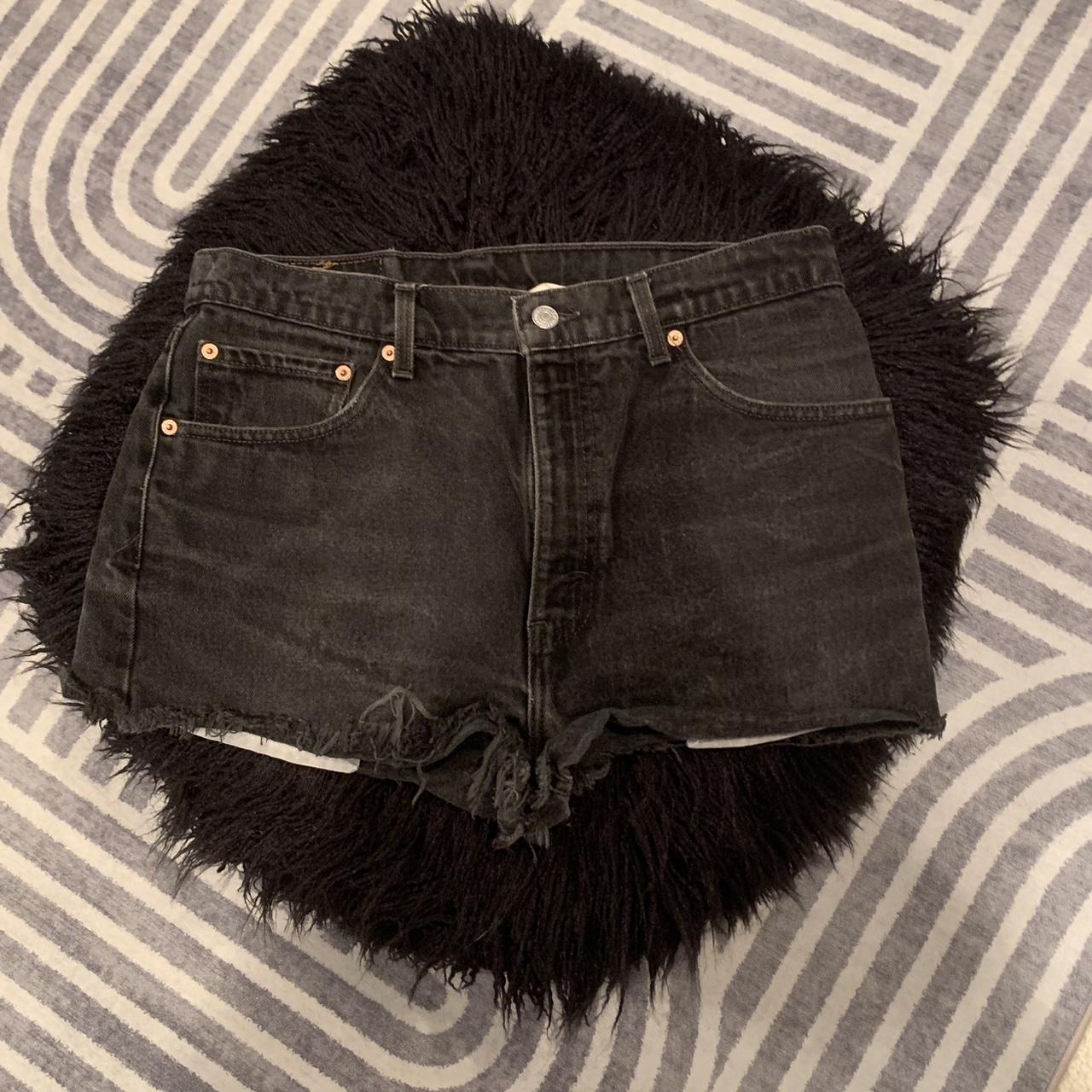 item listed by abbyondras12