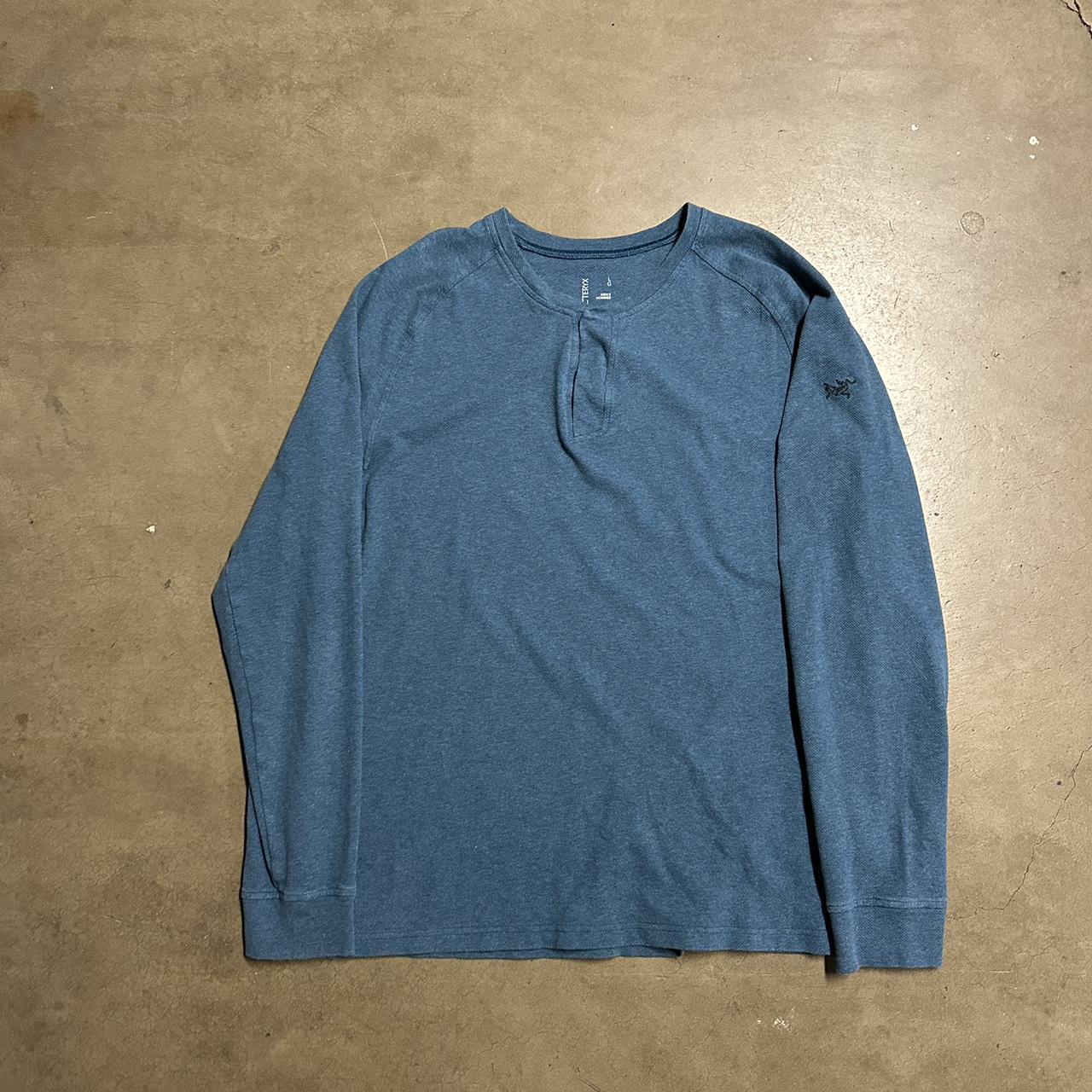 Arcteryx Men’s Longsleeve T-Shirt Size Large... - Depop