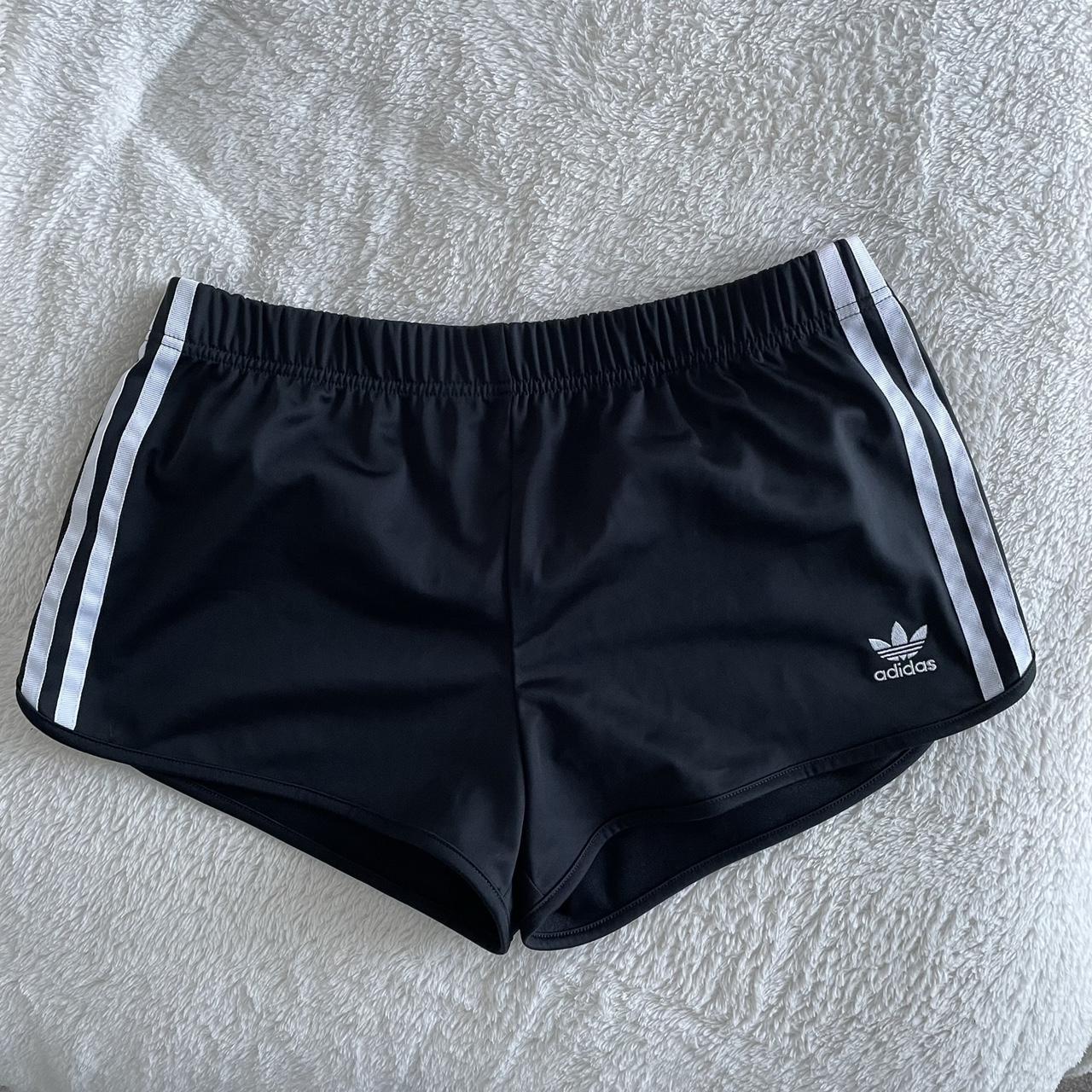 Adidas Women's Black and White Shorts | Depop