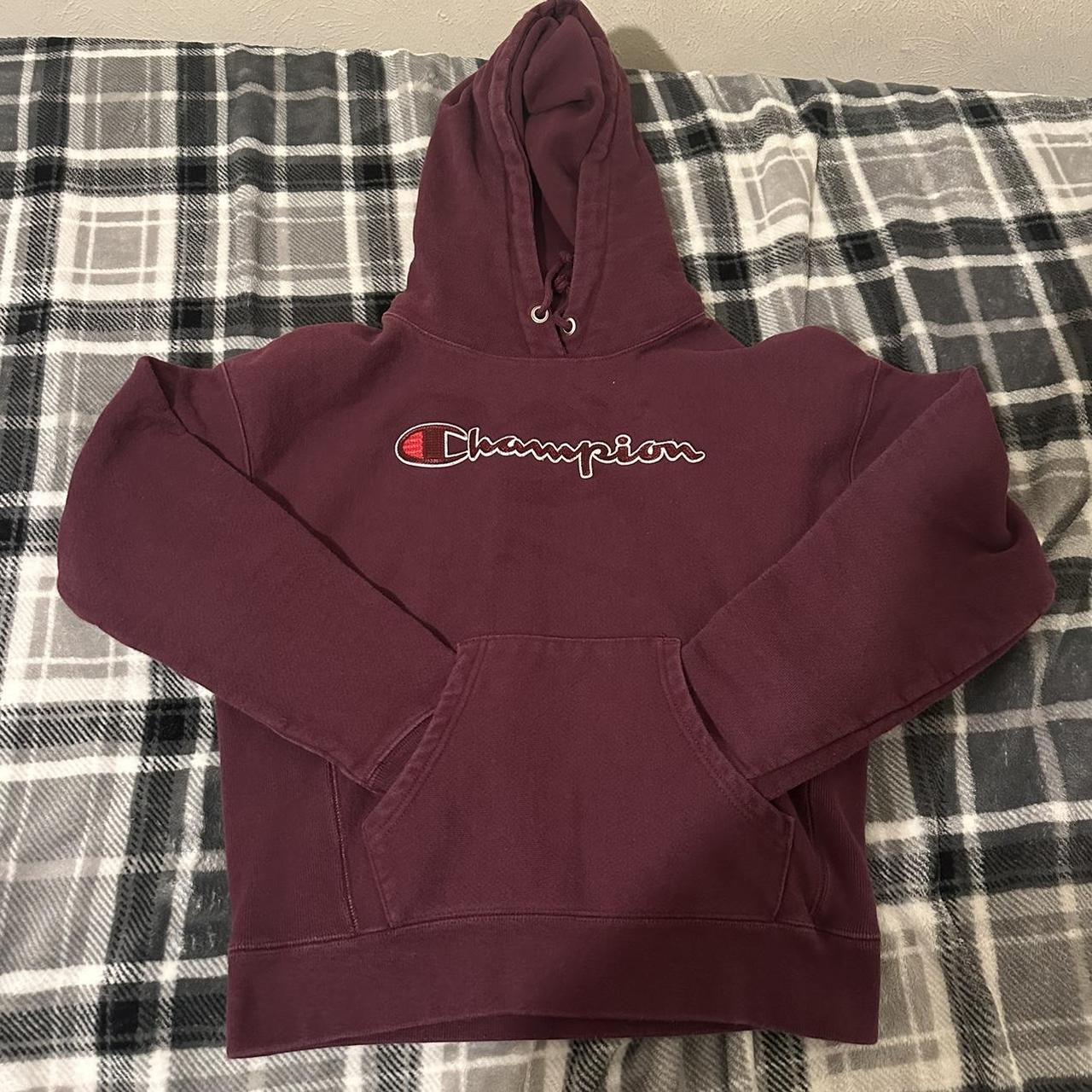 Champion sweater Size Small Send offers message me... - Depop