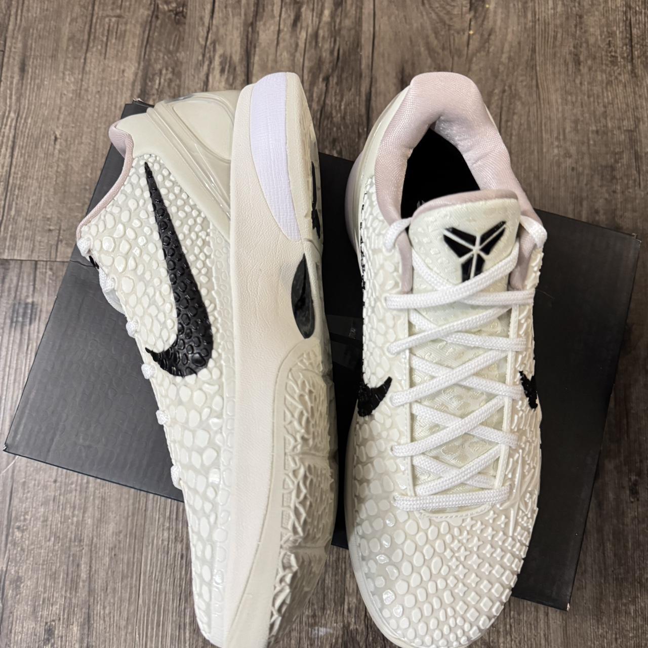 Nike Men's Sneakers - White/Cream - US 9 – All st… - image 1