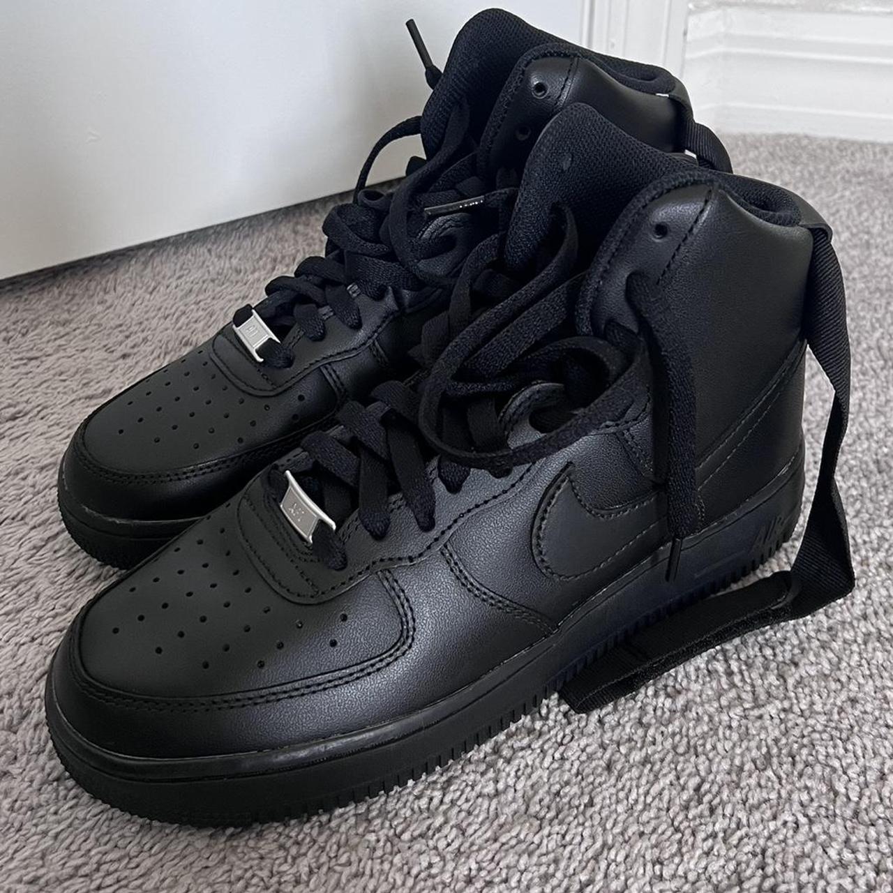 Black hightop airforce 1’s Size 9 in womens, size... - Depop
