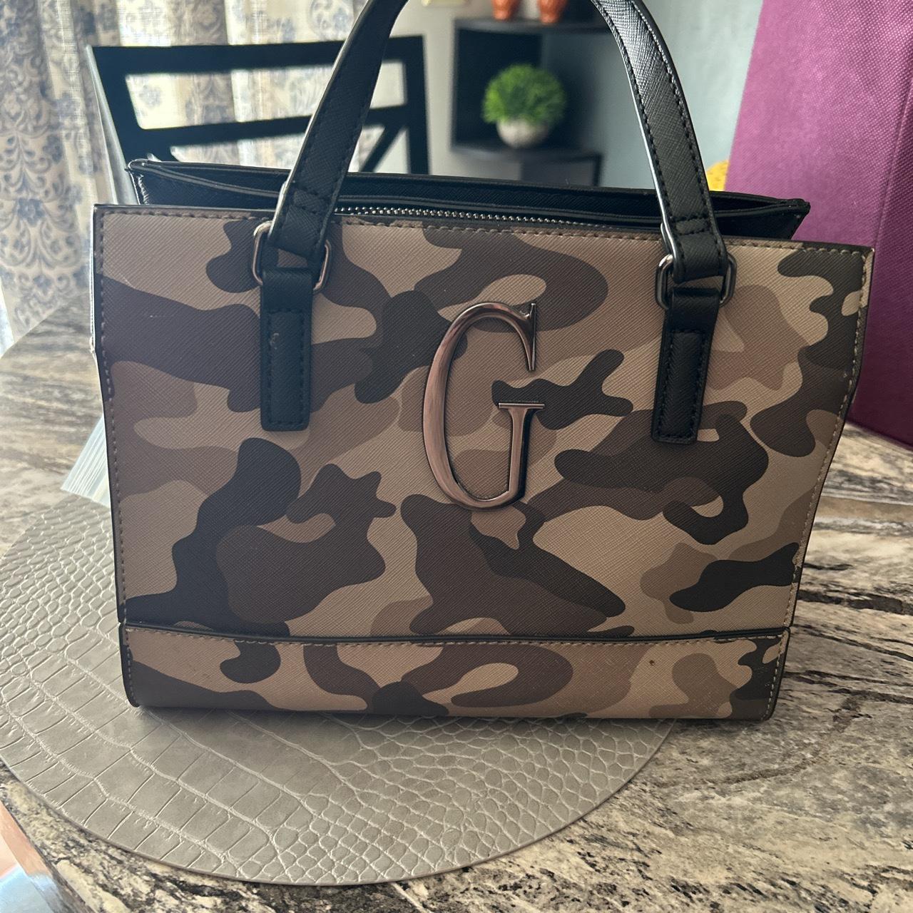 Guess outlet army bag