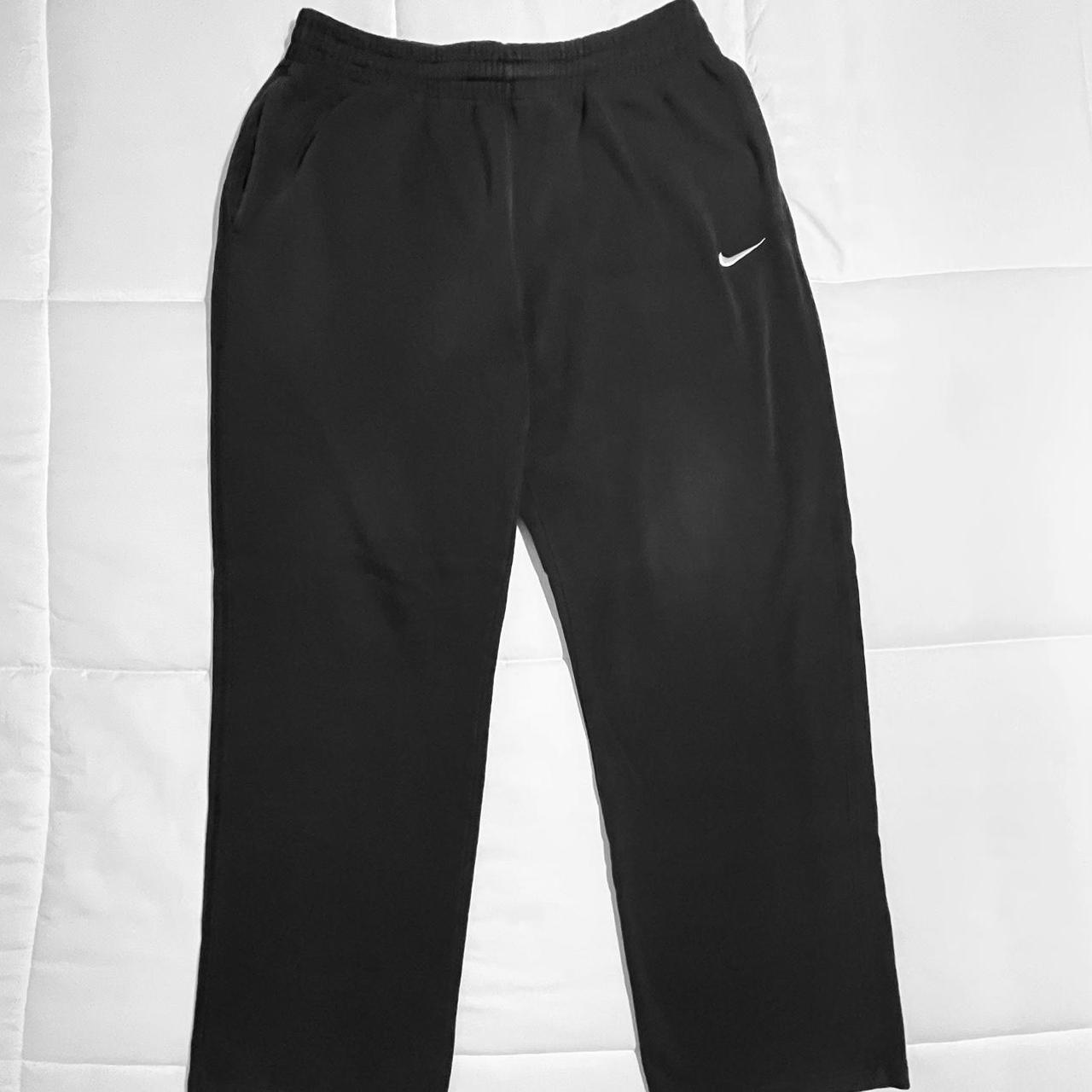 Men’s Nike Sweatpants • excellent condition • tag... - Depop