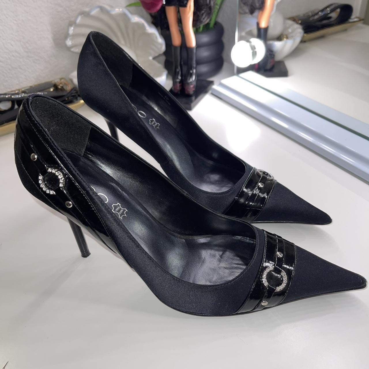 aldo white pumps