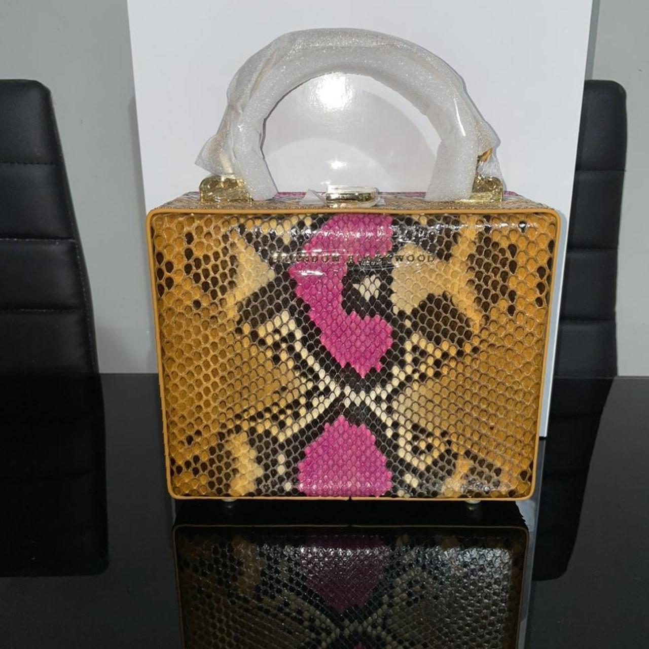 ブランコとパグ Brandon Blackwood Fuschia Snakeskin Kendrick Trunk | Depop