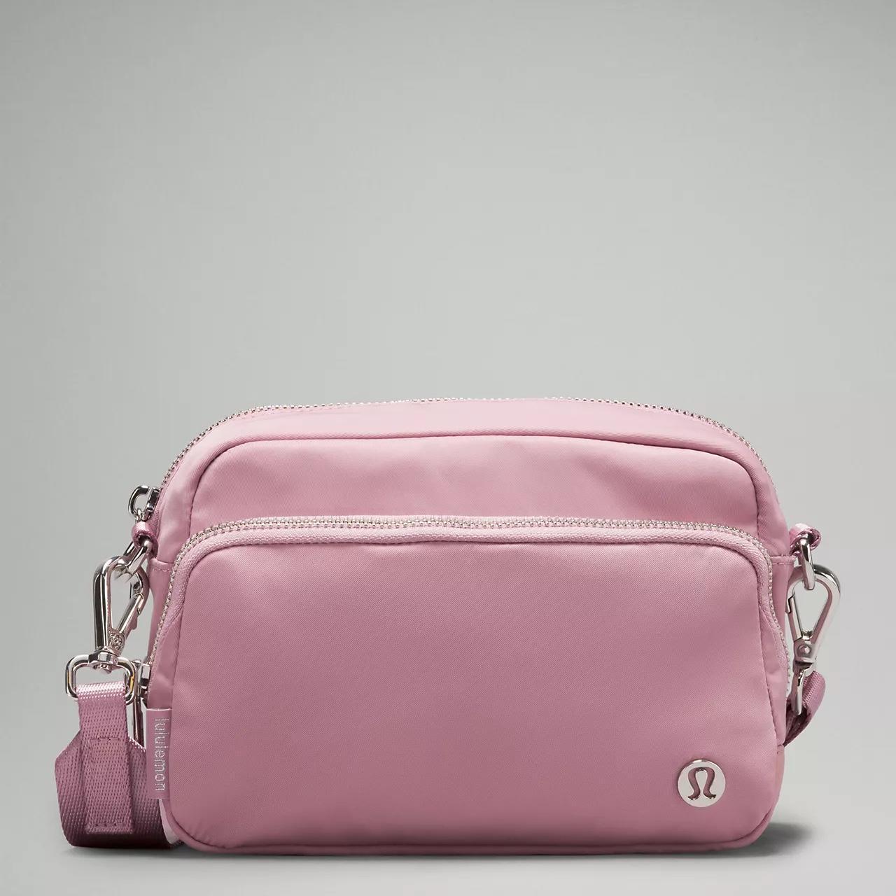 Lululemon hotsell Everywhere Crossbody