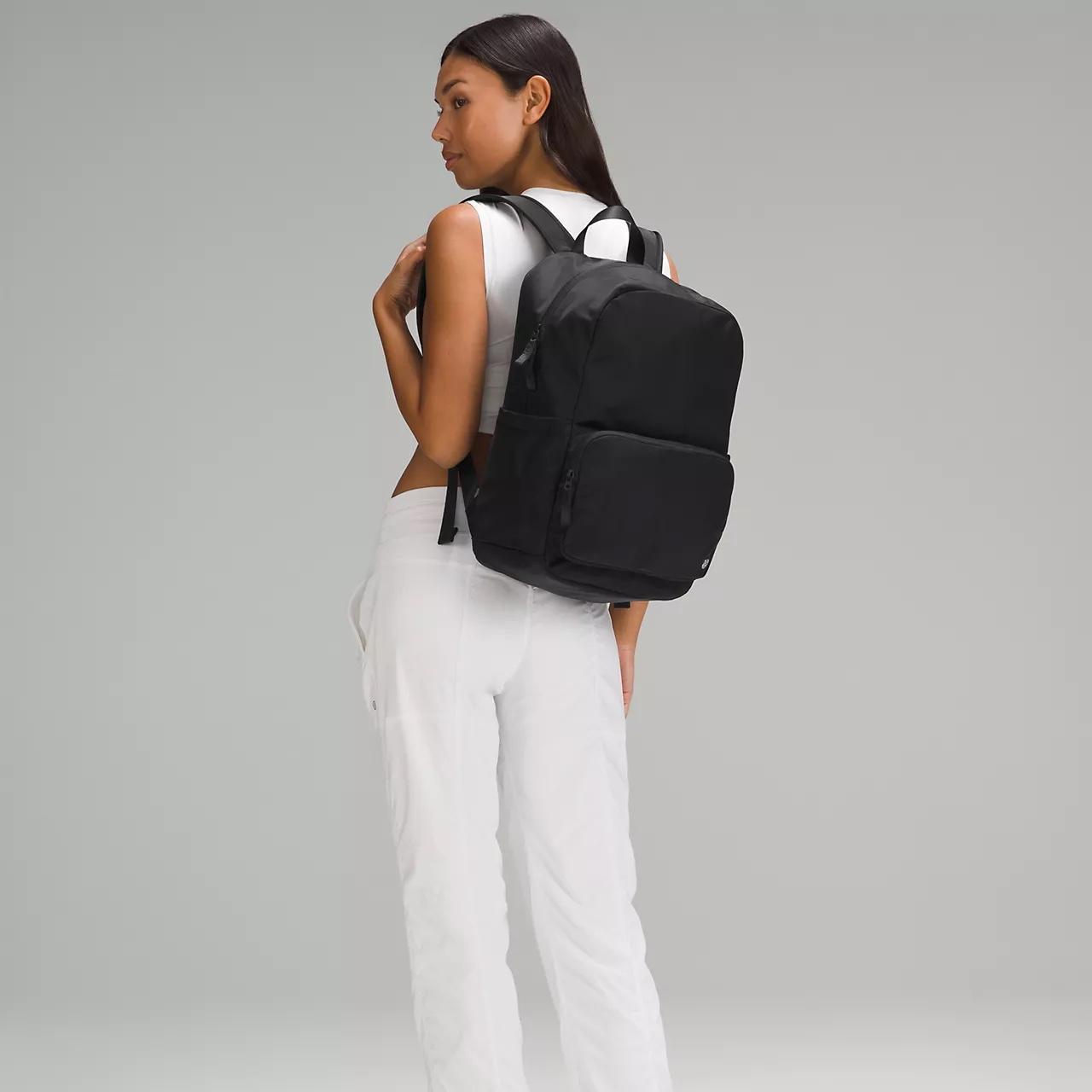 ルルレモン Everywhere バックパック 22L  リュック Everywhere バックパック 22L *Wunder Puff | バッグ | Lululemon JP