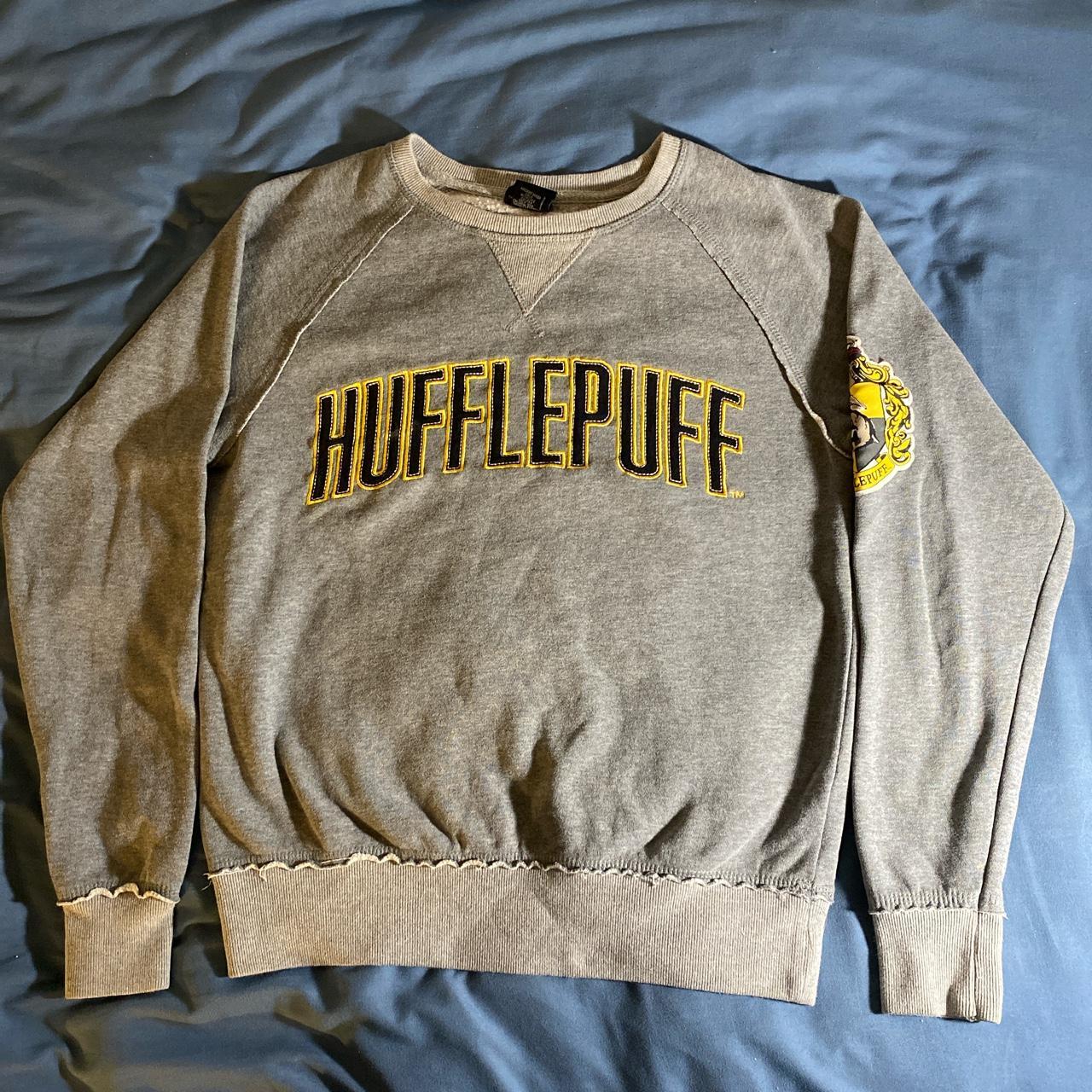 Hufflepuff shop sweatshirt universal