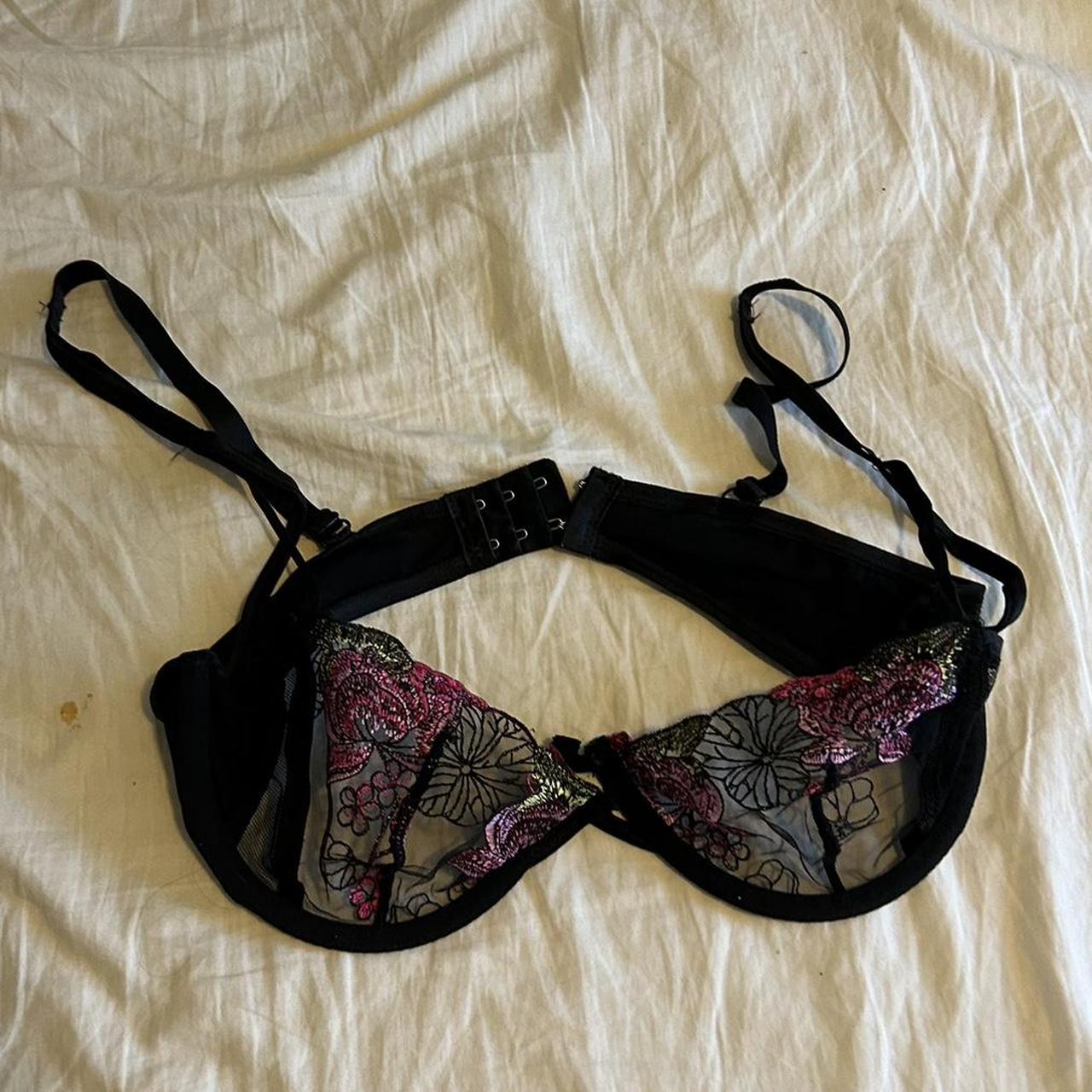 Floral bra-lingerie - Depop