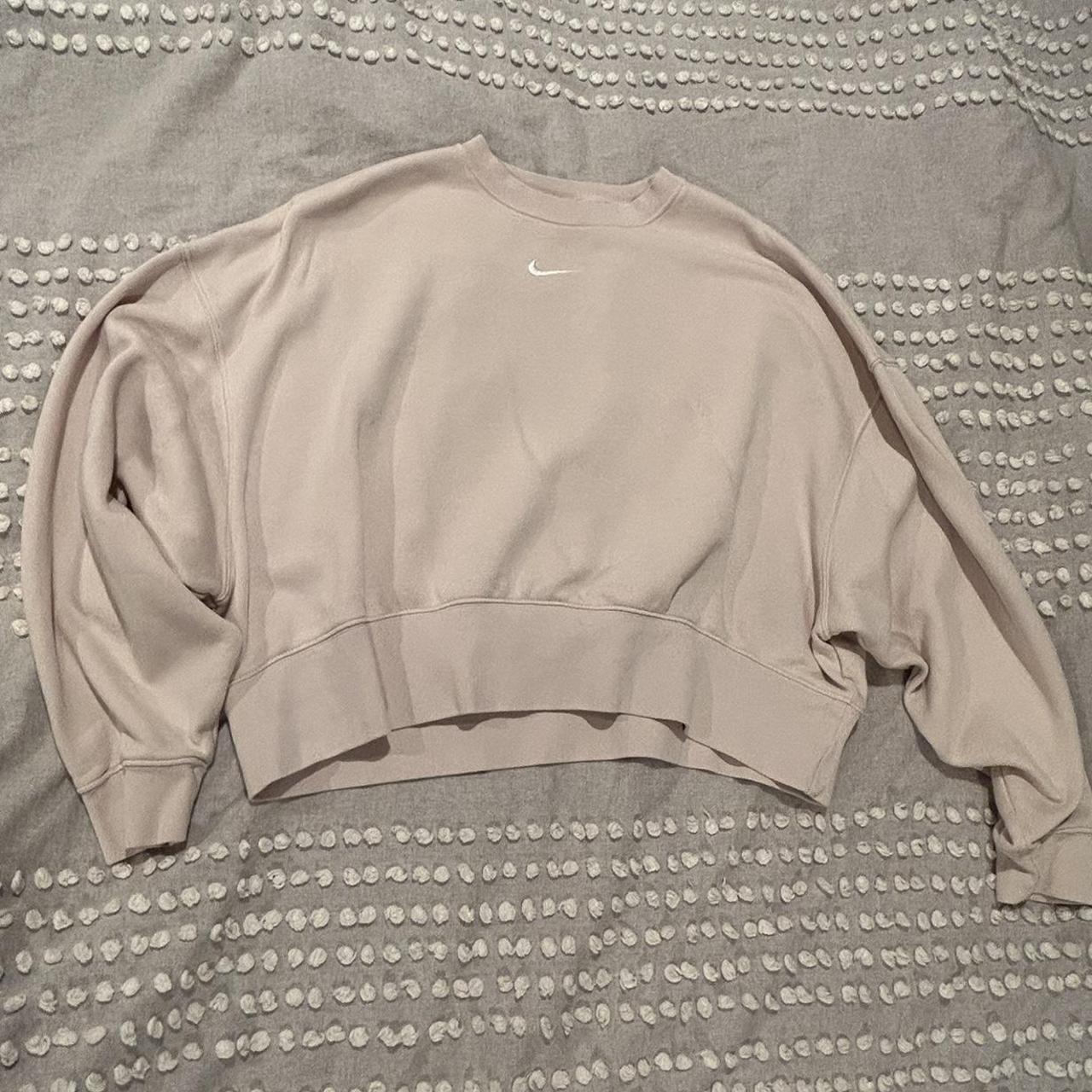 tawny nike sweatshirt
