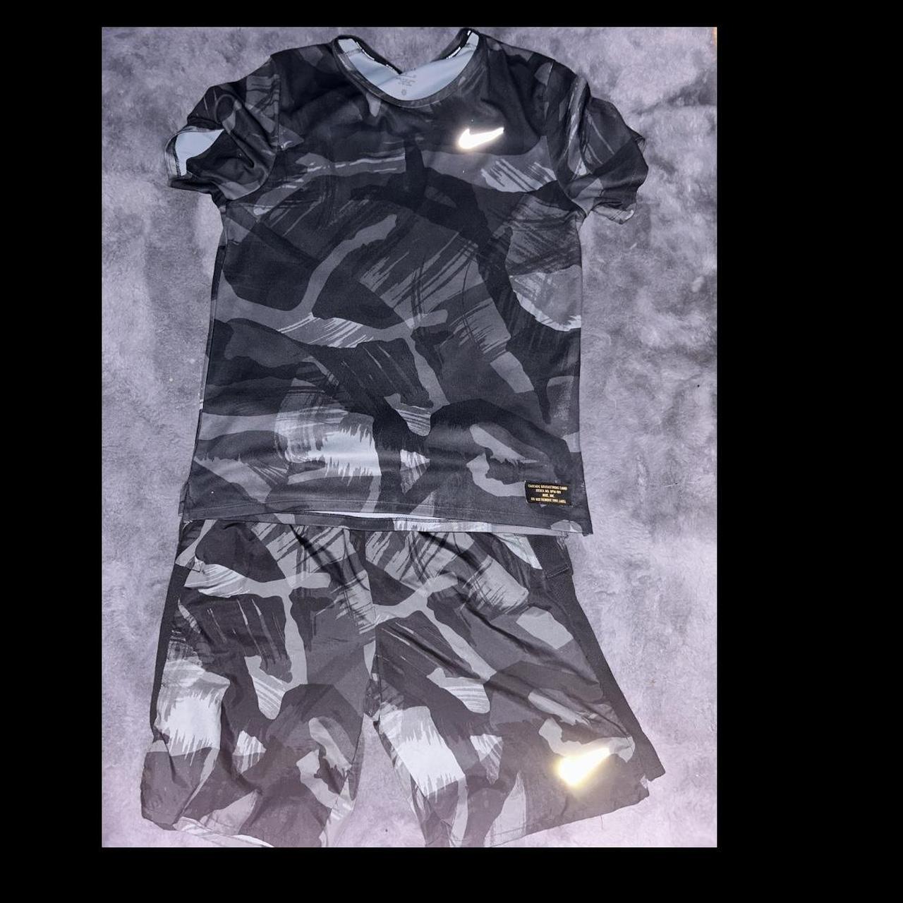 mens t shirt and shorts set nike