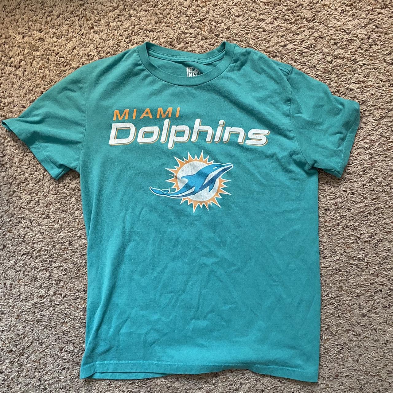 Miami Dolphins men's tee - Depop