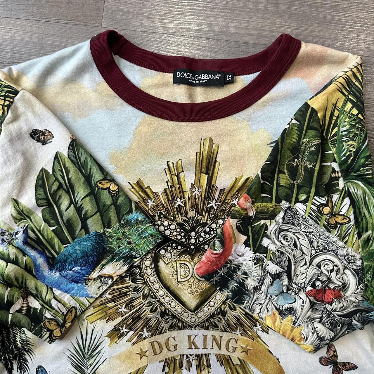 Dolce and Gabbana DG King Tropical Print | Depop Dolce and Gabbana DG King Tropical Print | Depop