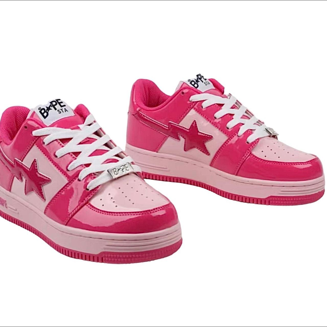 ʕ•̫͡•ʕ•̫͡•ʔ•̫͡•ʔ 2012 Hello Kitty x Bape Sta Shoes This... Depop