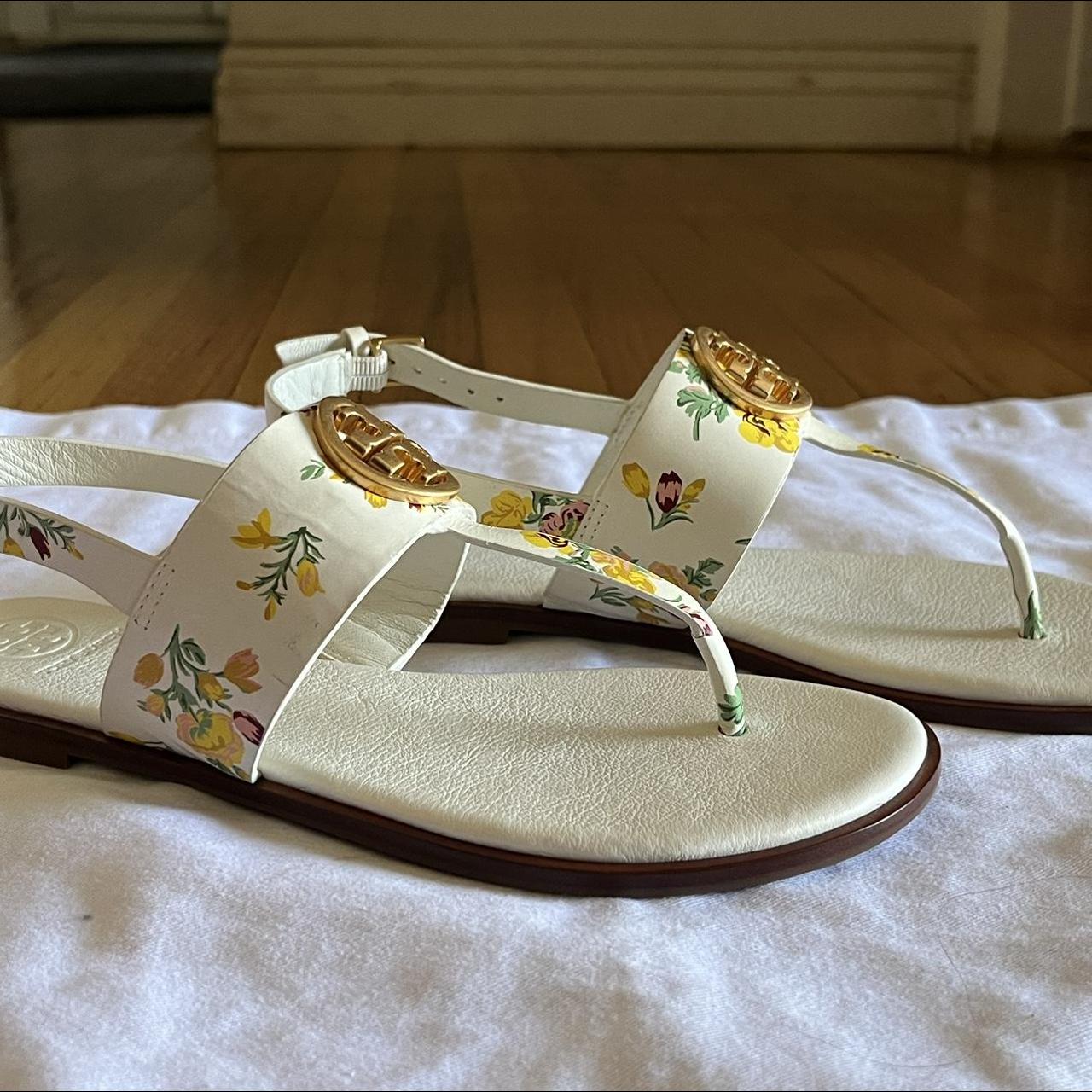 Tory burch cream discount sandals