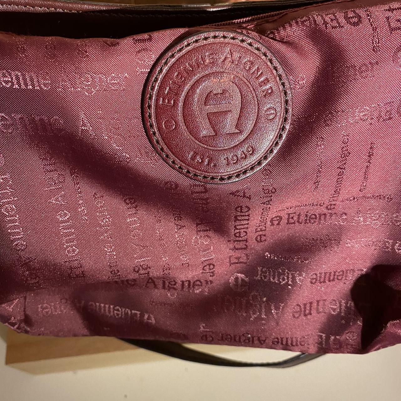 Aigner Women's Burgundy Bag (5)