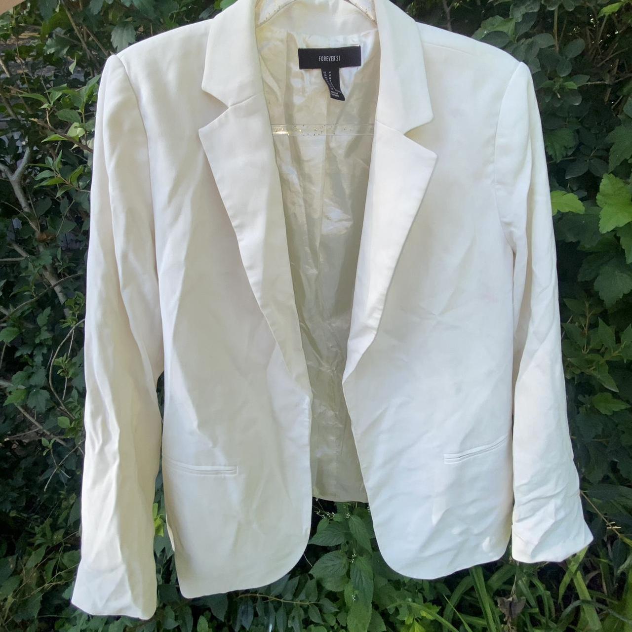 White Blazer Forever 21 Like New Excellent. Depop