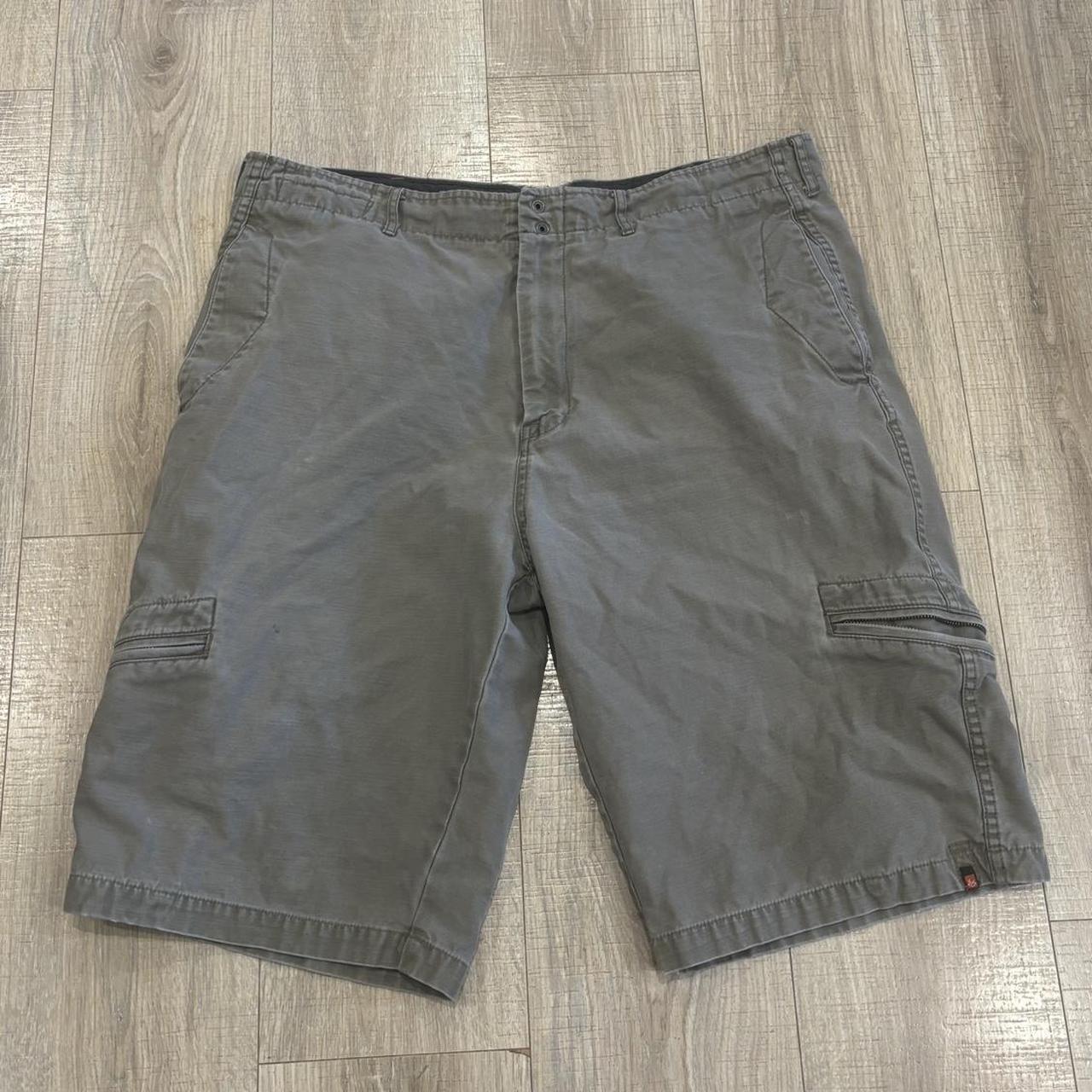 Y2K es Skateboarding jorts (baggy fit) Size... Depop