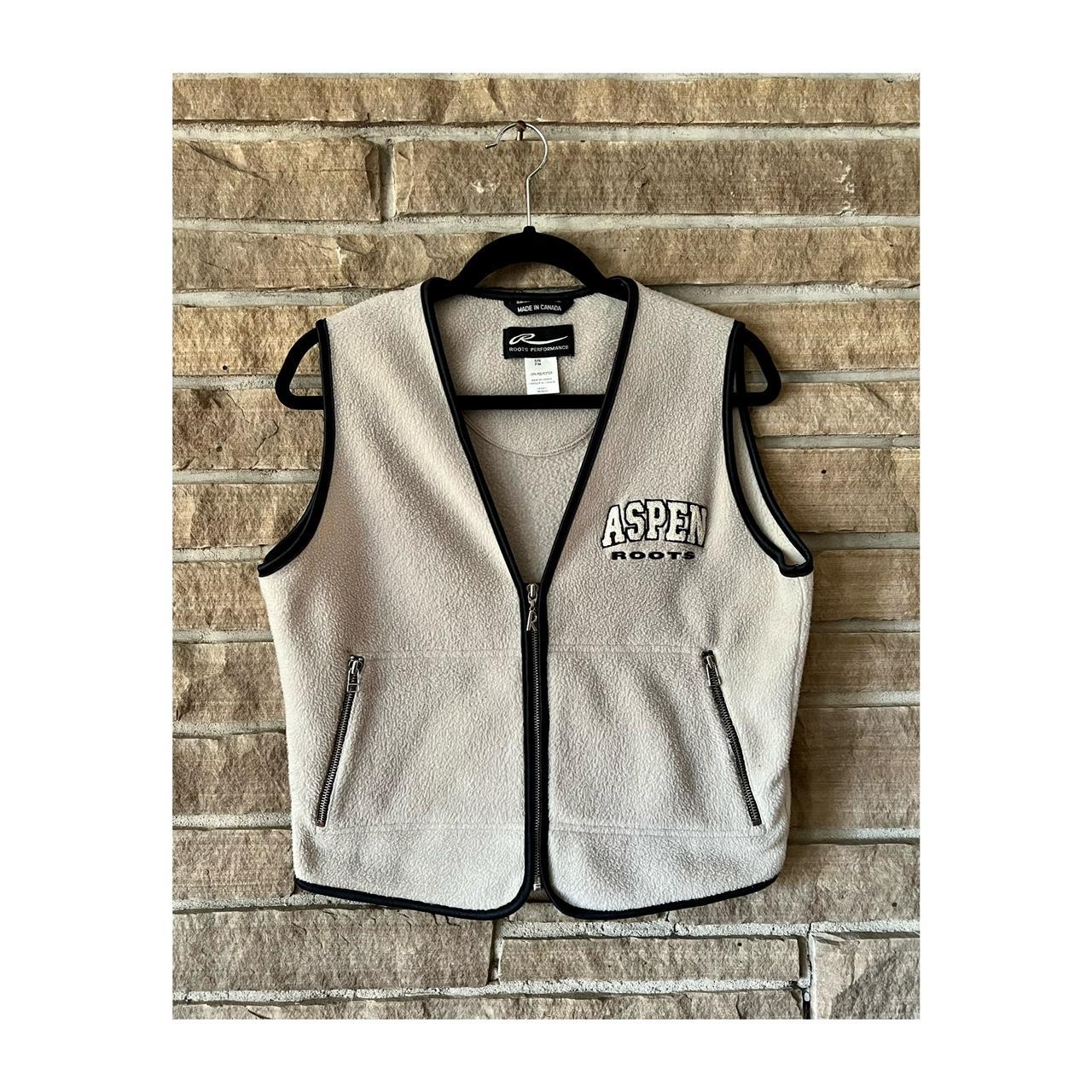 ROOTS Canada Vest with pockets - True... - Depop