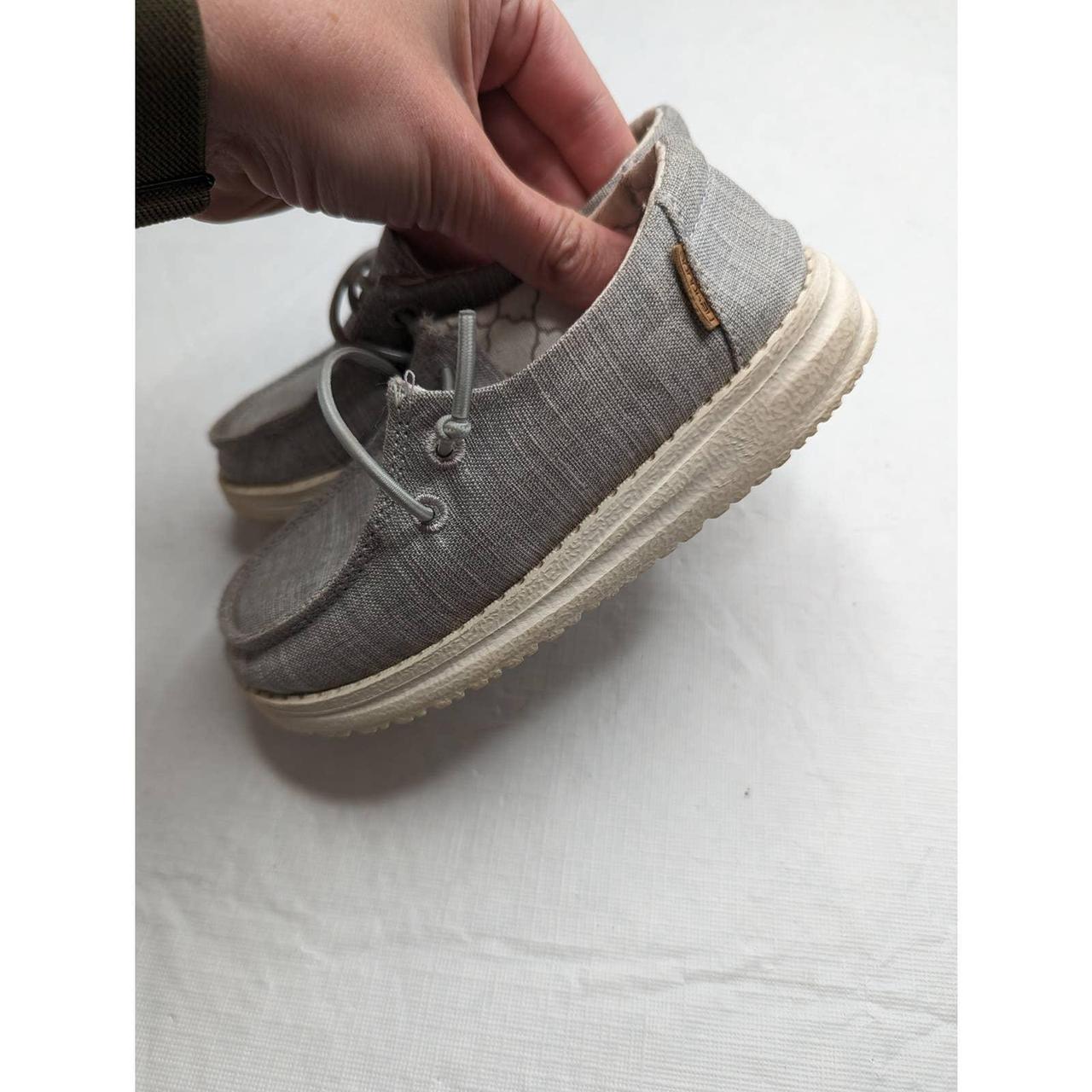 hey dude wally and wendy