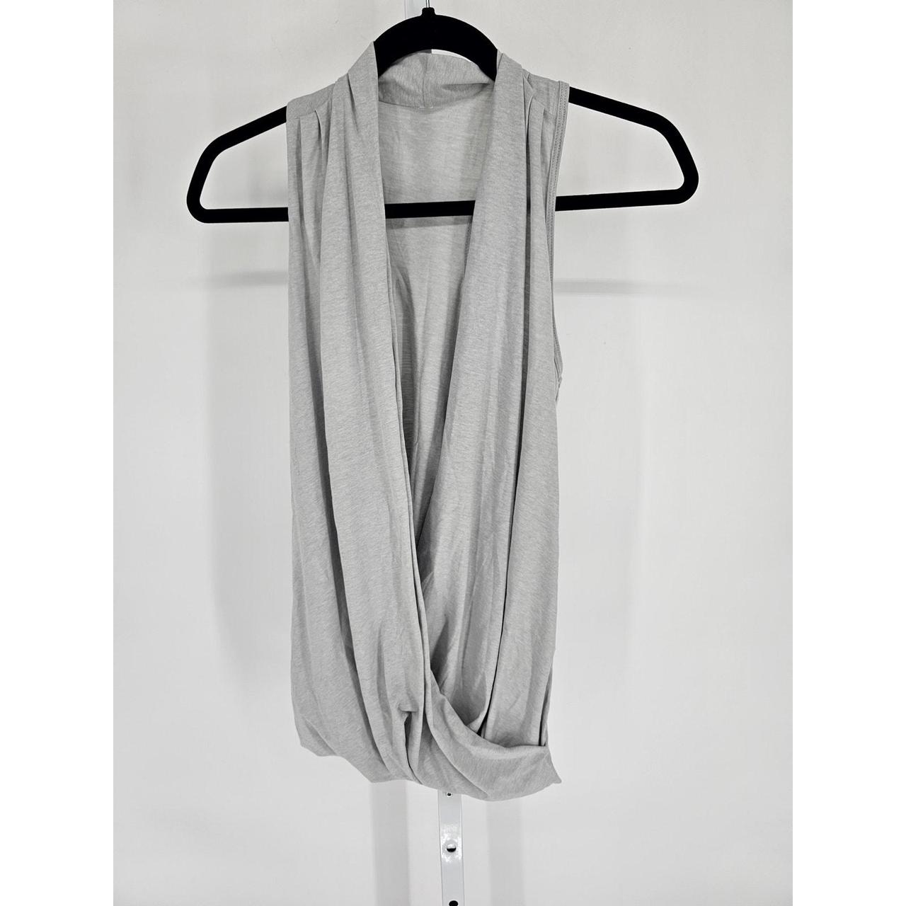Fabletics Women's Tank top - Grey - M – Fabletics… - image 1