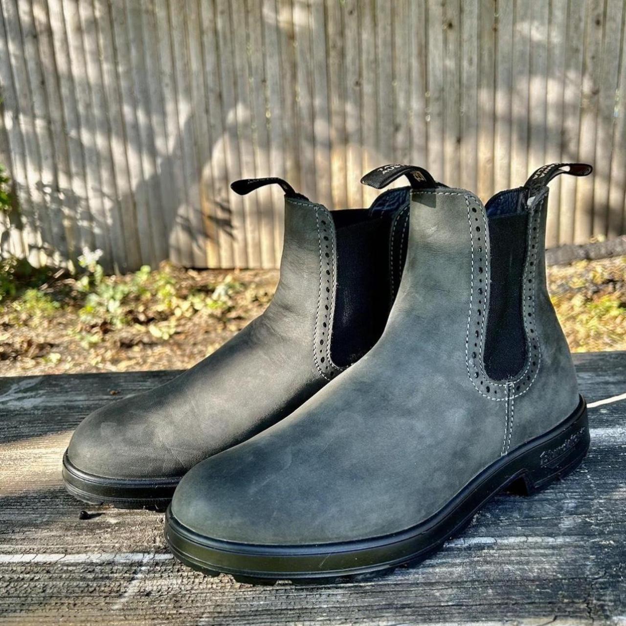Women’s blundstones, only worn twice. Perfect for... - Depop