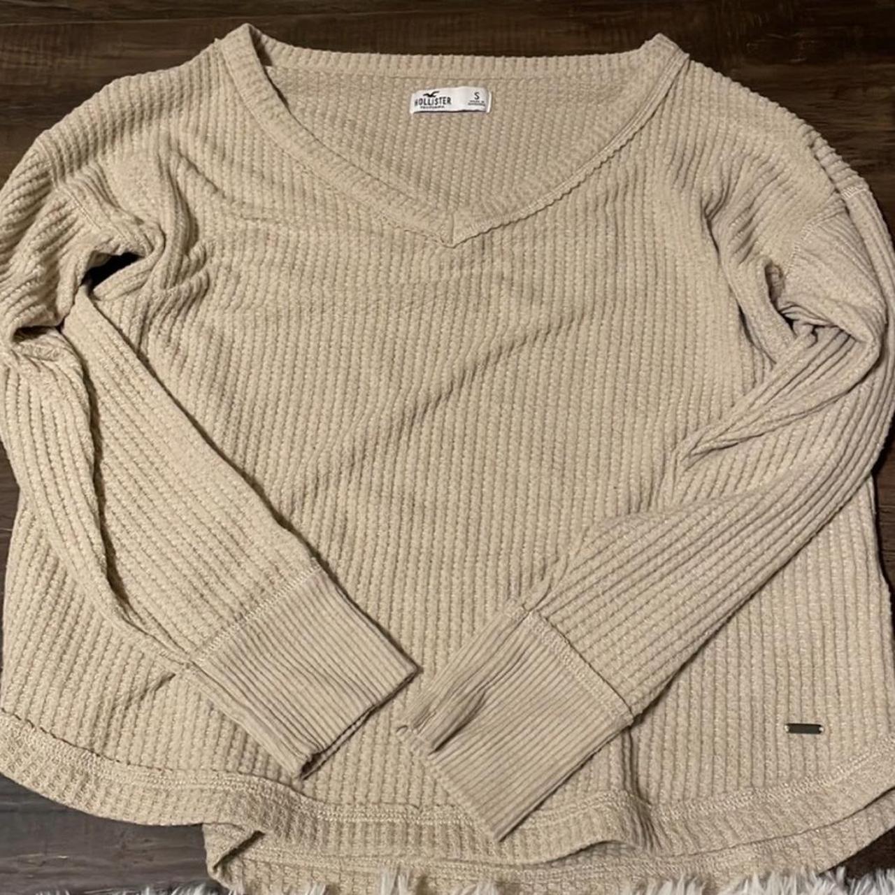 HOLLISTER Sand LONG SLEEVE STRETCH Ribbed SWEATER - Depop