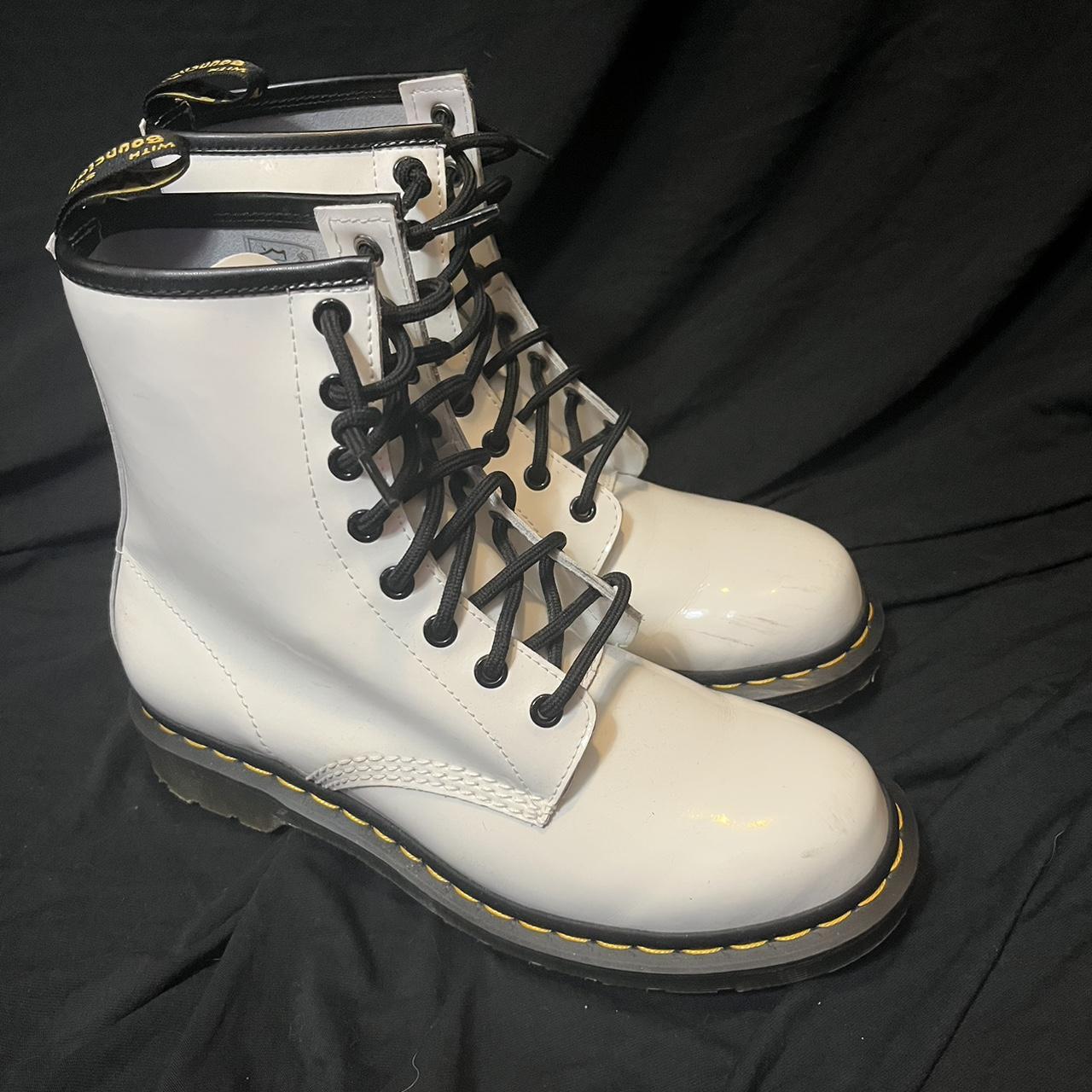 Doc martens clearance white patent leather