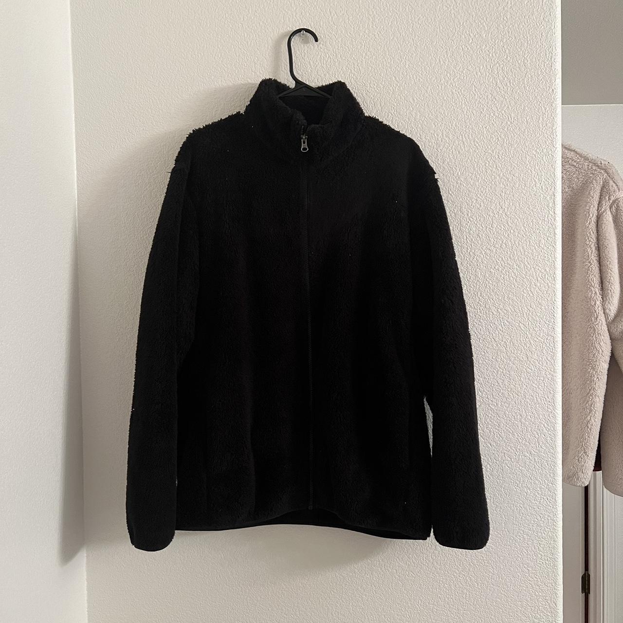 Uniqlo Black Fleece Jacket Size L Pre-owned... - Depop