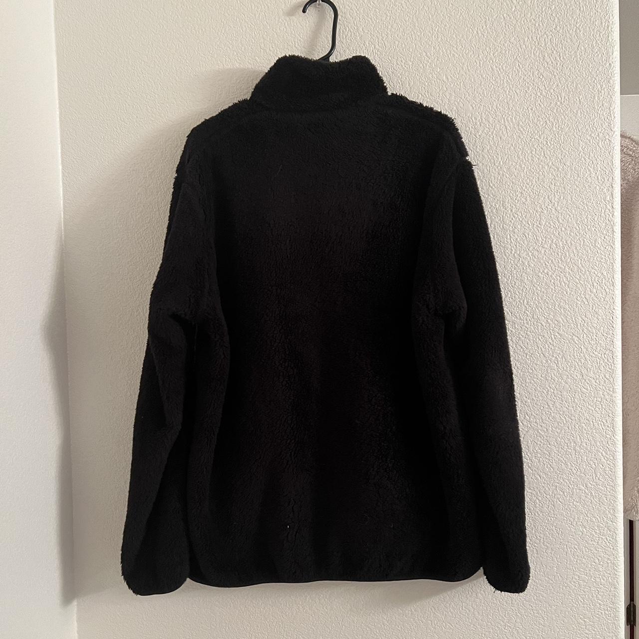 Uniqlo Black Fleece Jacket Size L Pre-owned... - Depop