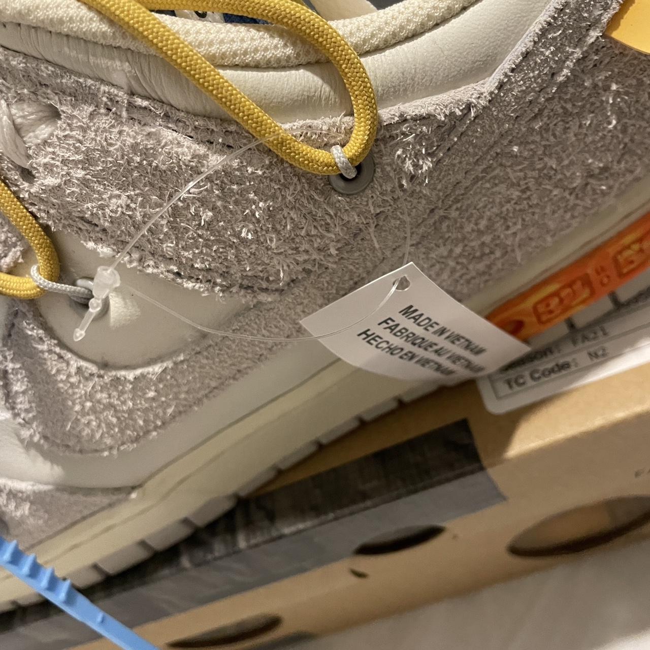 Off white dunk low lot 34 Worn once Mint... - Depop