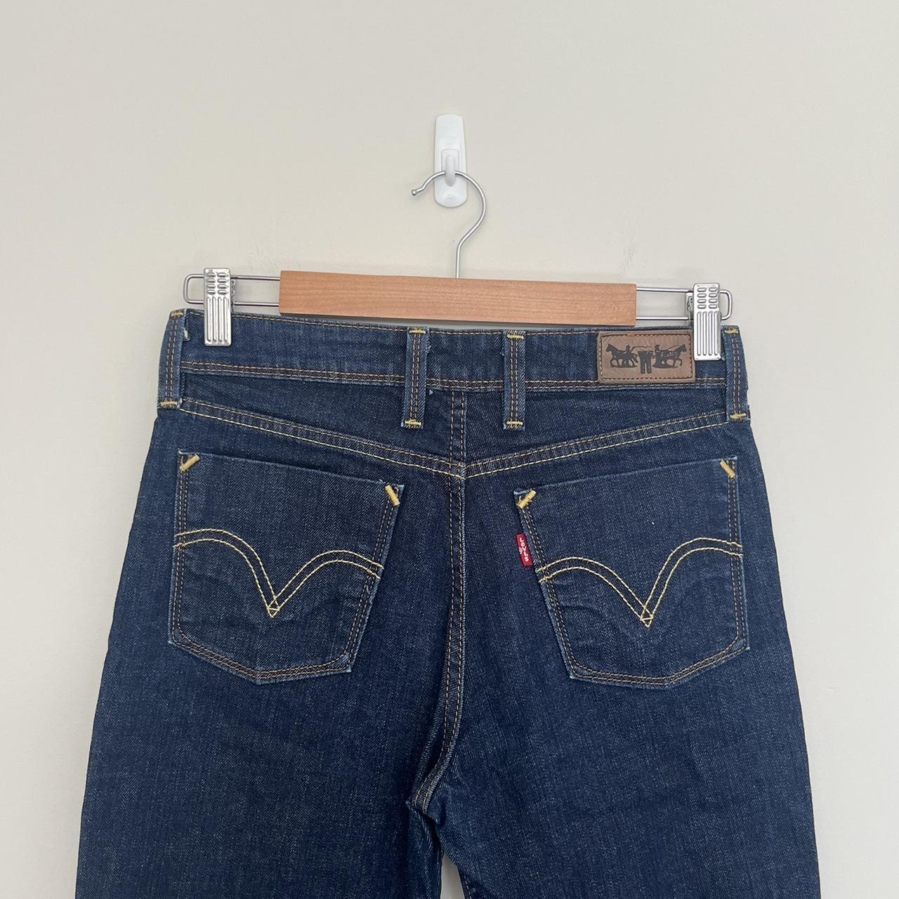 Levis size 26 best sale equivalent