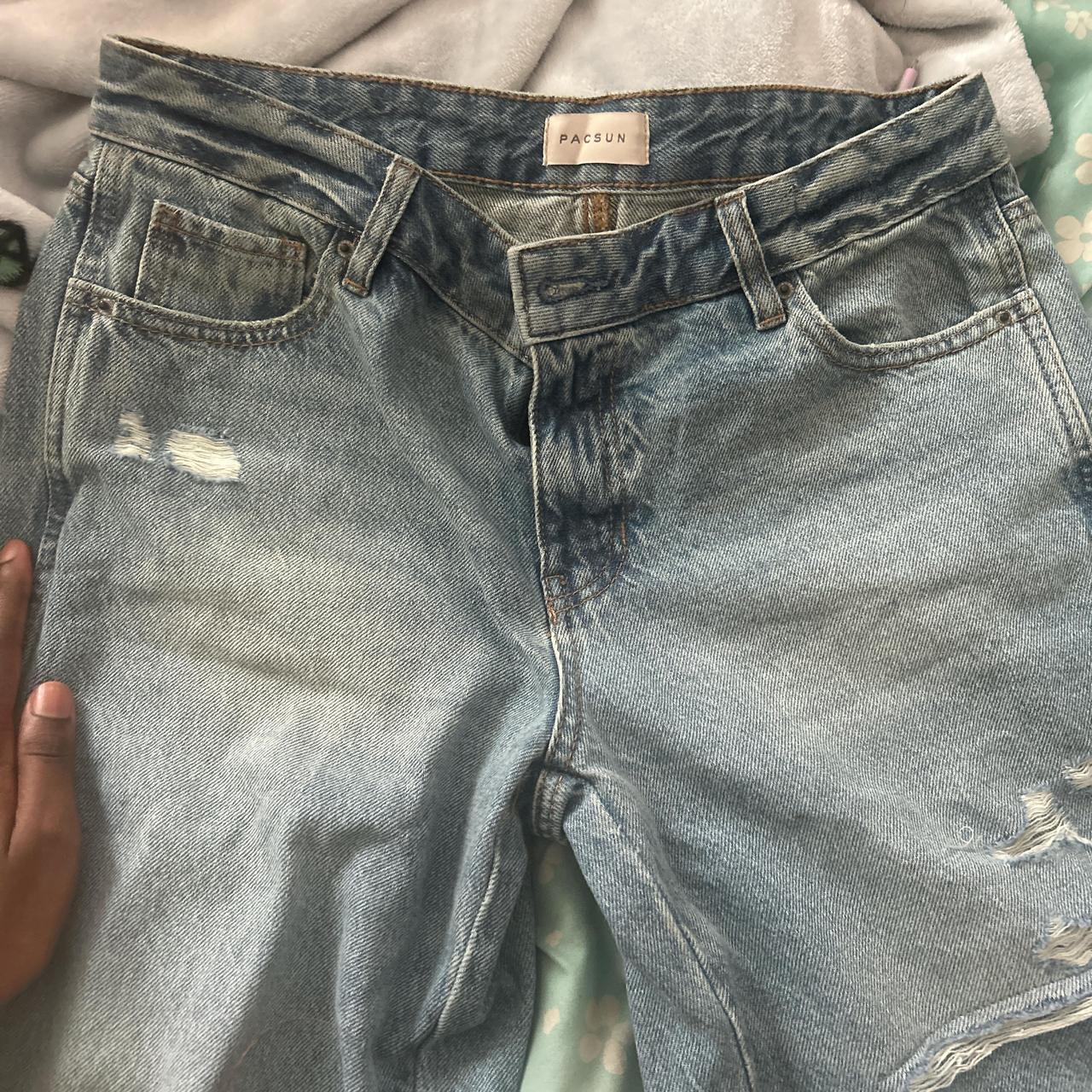 PacSun Women's Jeans - Blue/Navy - 26 – Frayed hem blue denim mom jeans #momjeans …