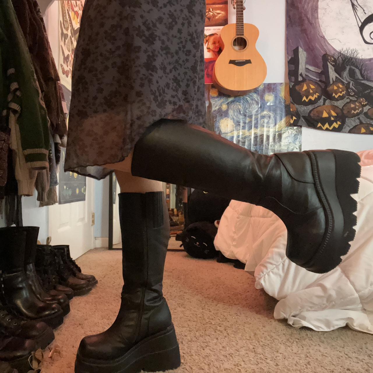 demonia boots shaker 100