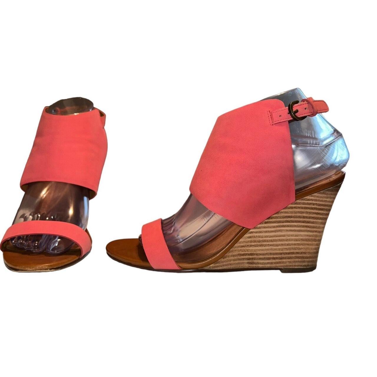 Halogen hot sale wedge sandals